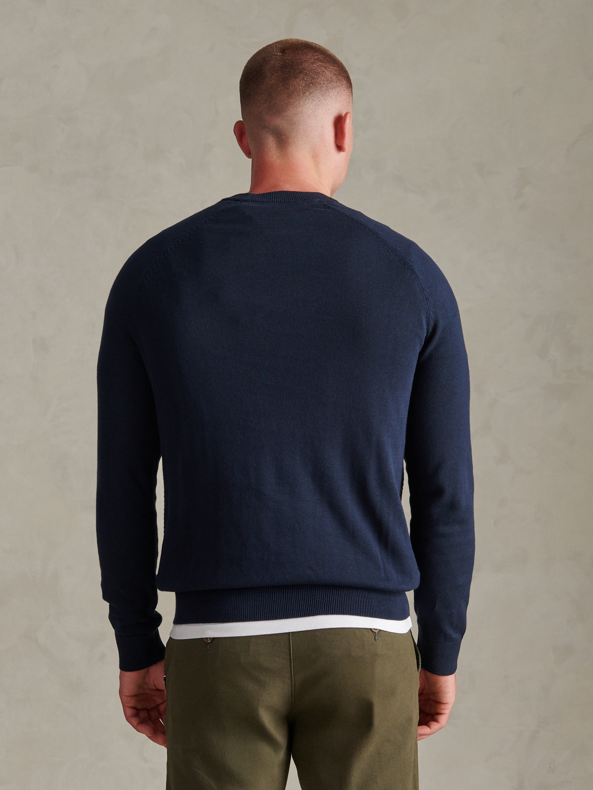 Mens Moss Stitch Raglan Crew Neck Jumper Dark Sapphire Navy / Moonlight Blue DHM
