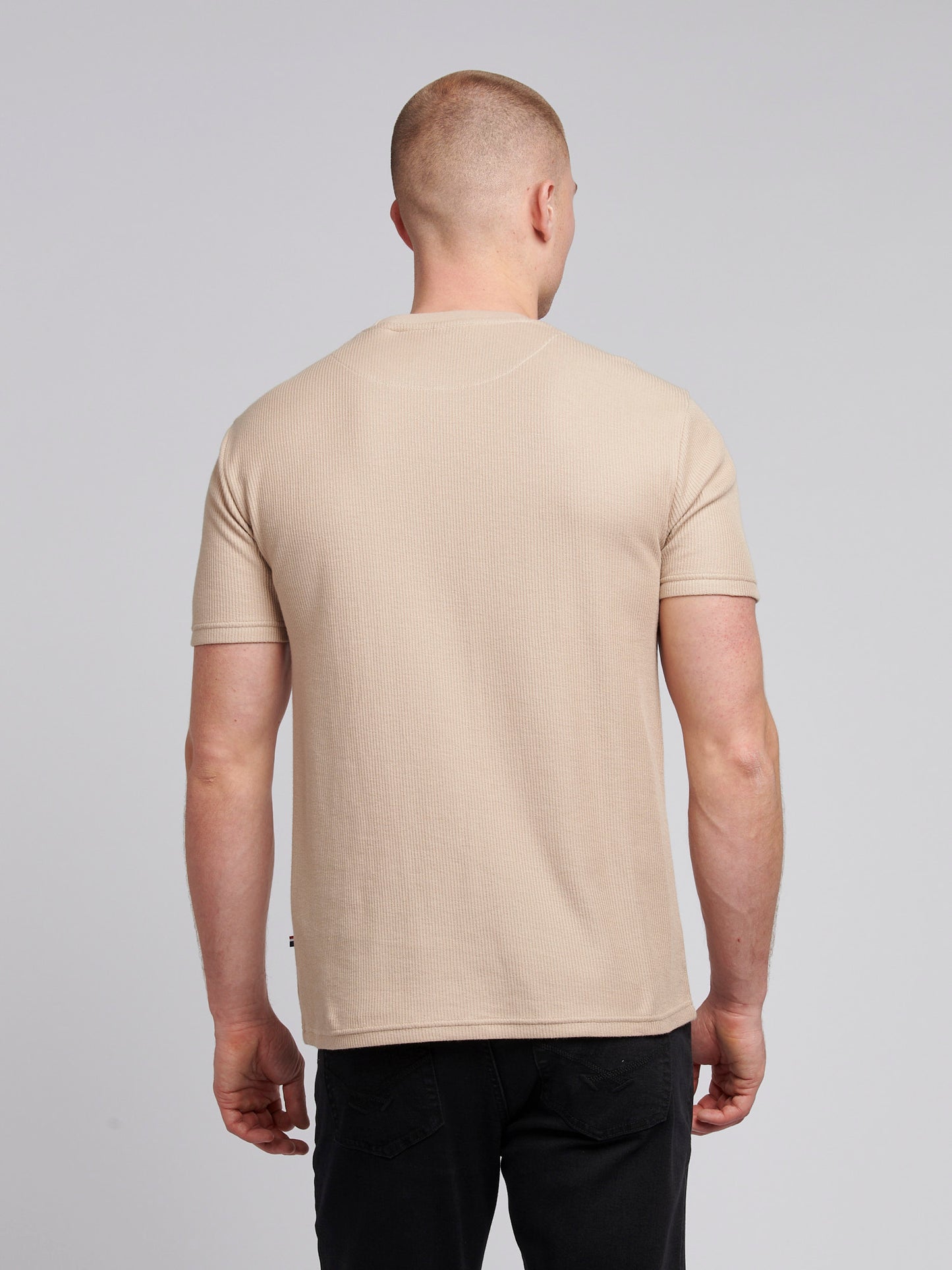 Mens Vertical Texture T-Shirt in Doeskin