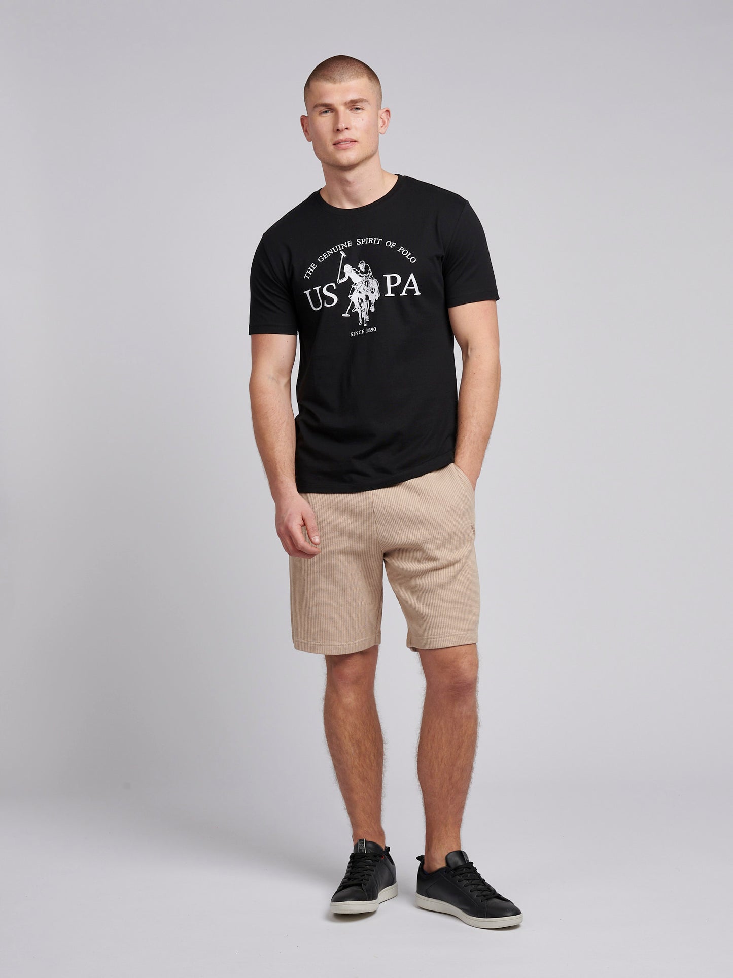 Mens Waffle Texture Short in Doeskin