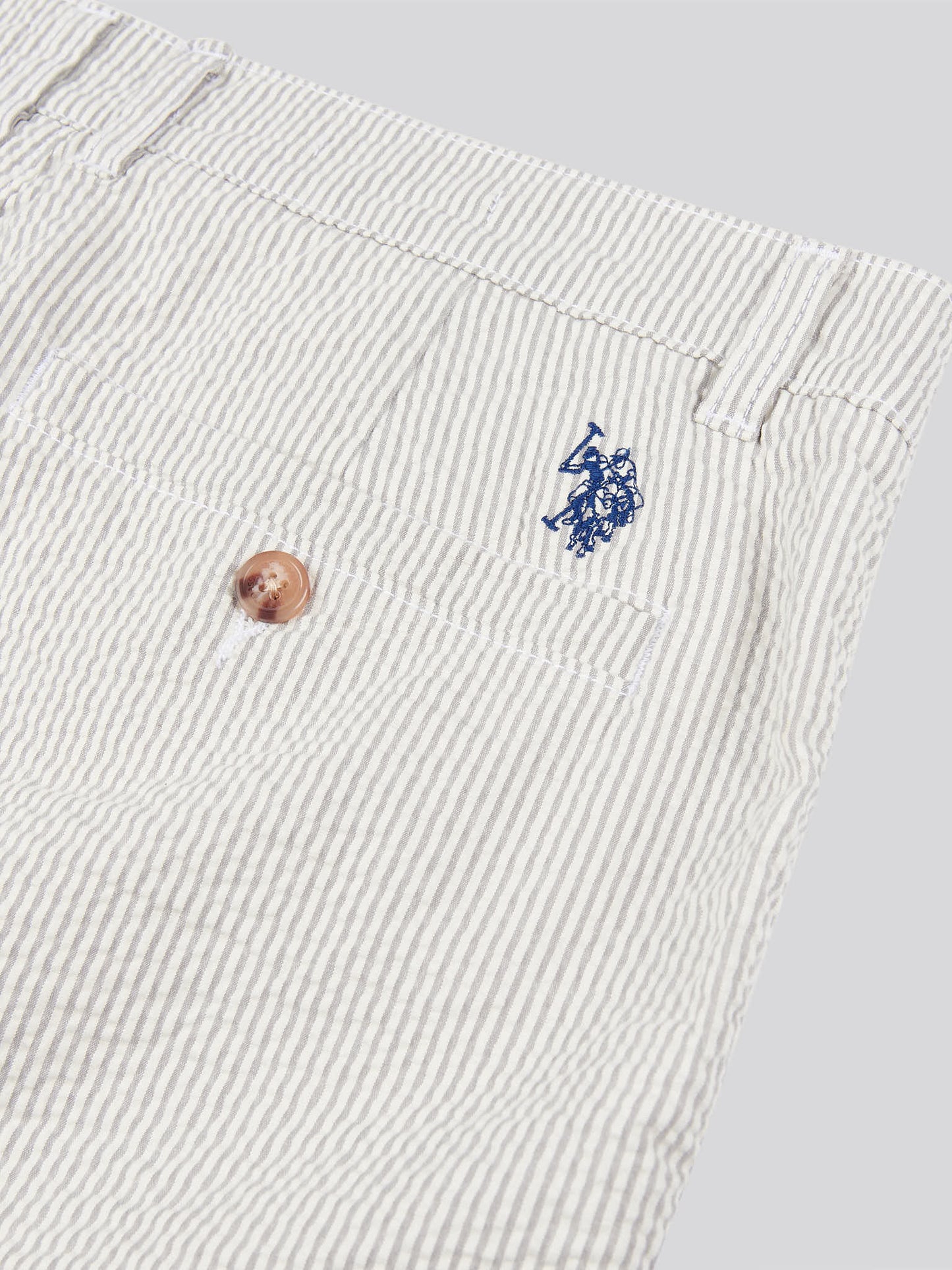 Mens Seersucker Chino Short in Northern Droplet