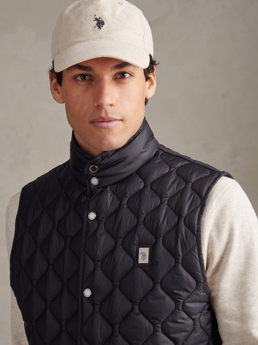 Mens Onion Quilt Lightweight Gilet Black