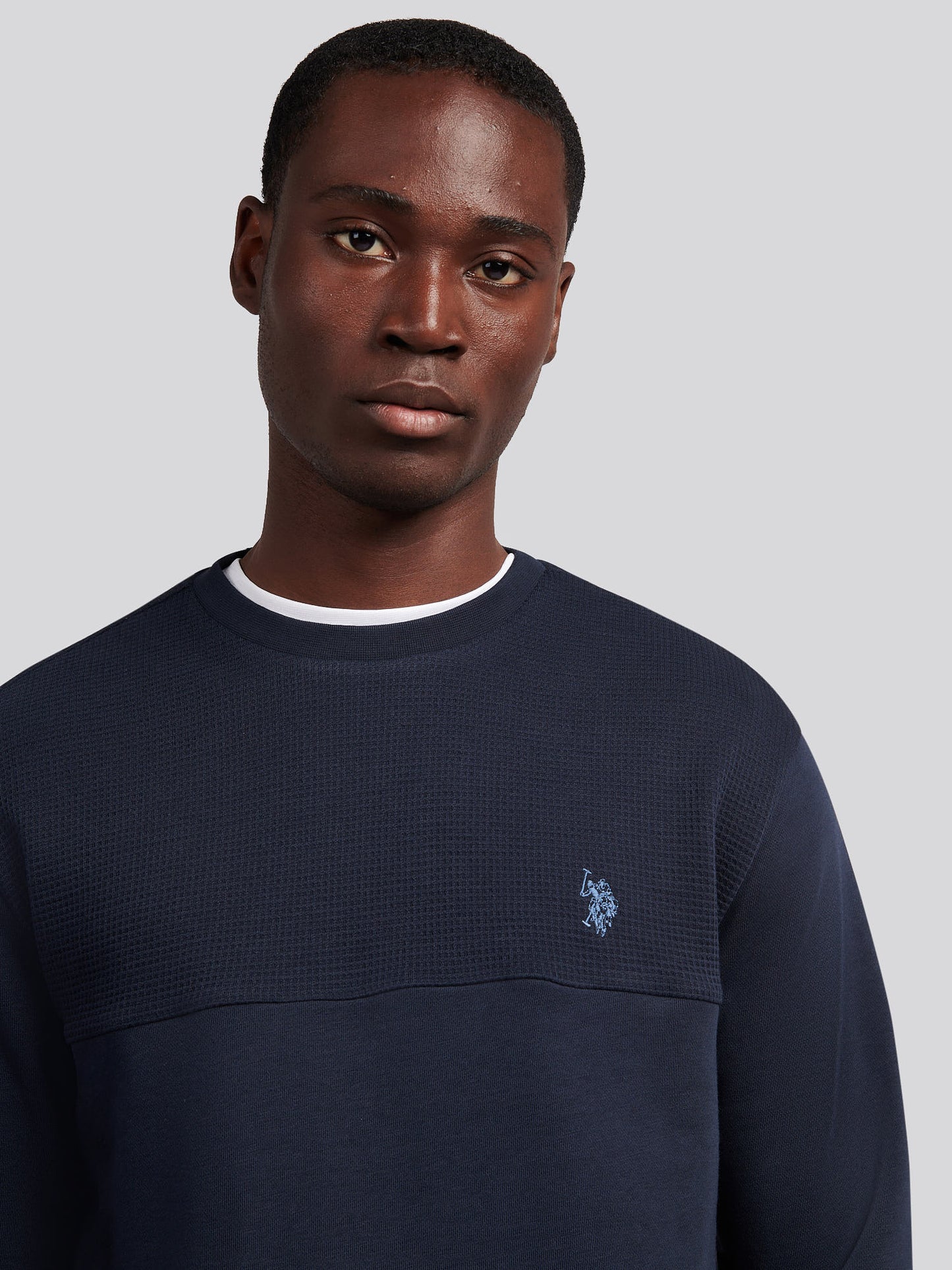 Mens Textured Cut & Sew Crew in Dark Sapphire Navy / Moonlight Blue DHM