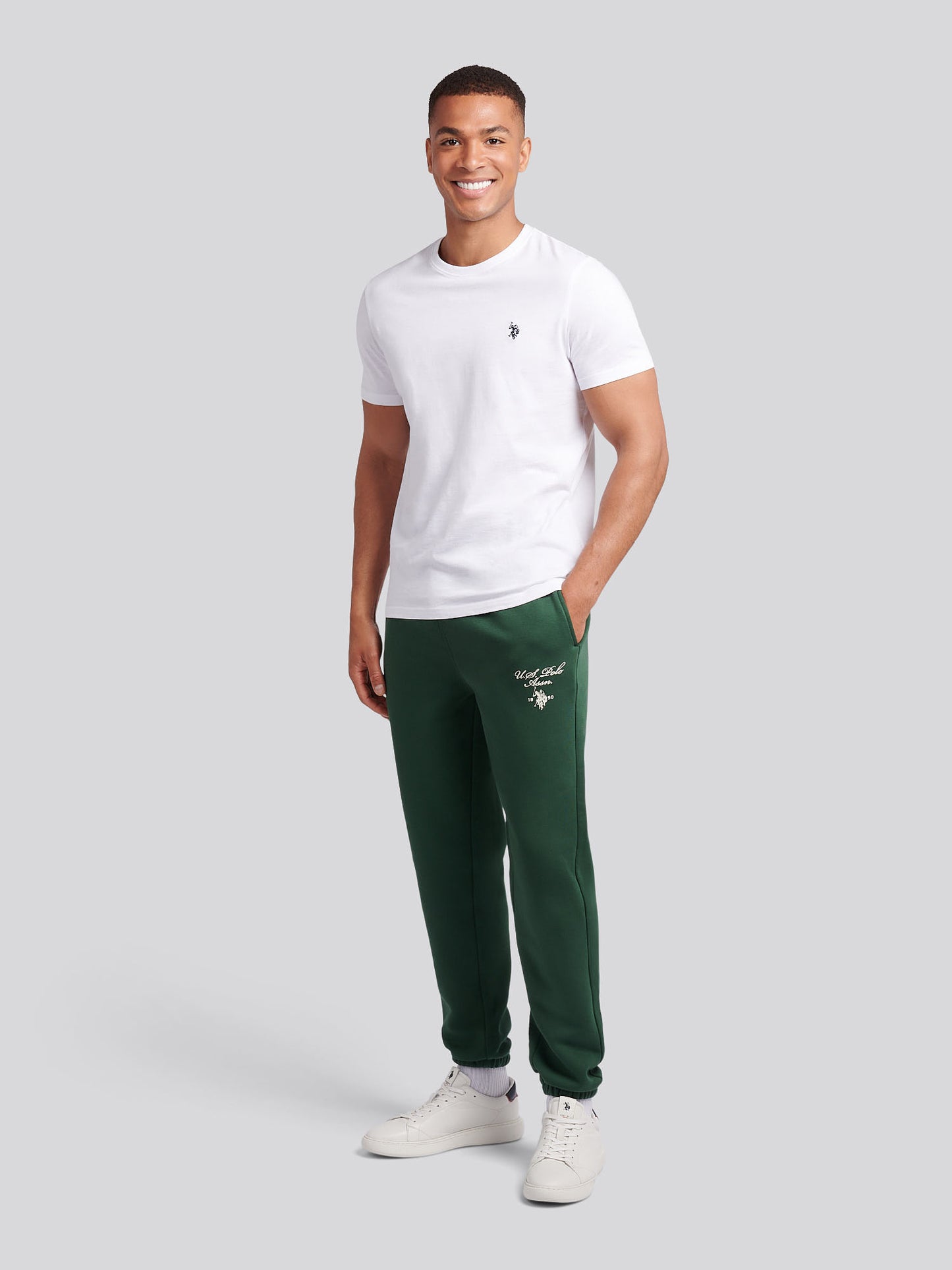 Mens Tipped Sweat Jogger in Pineneedle