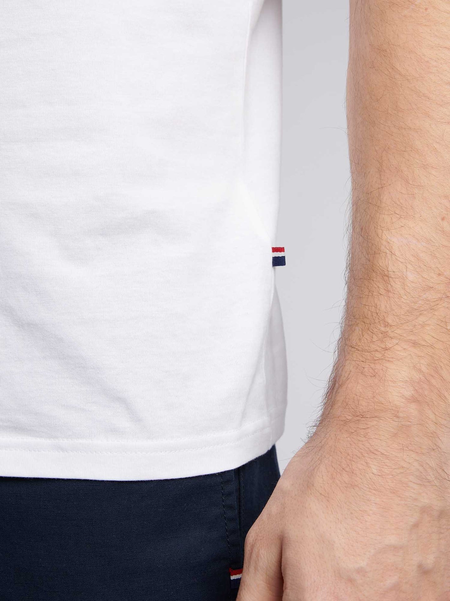 Mens Large Player T-Shirt in White / Dark Sapphire Navy DHM