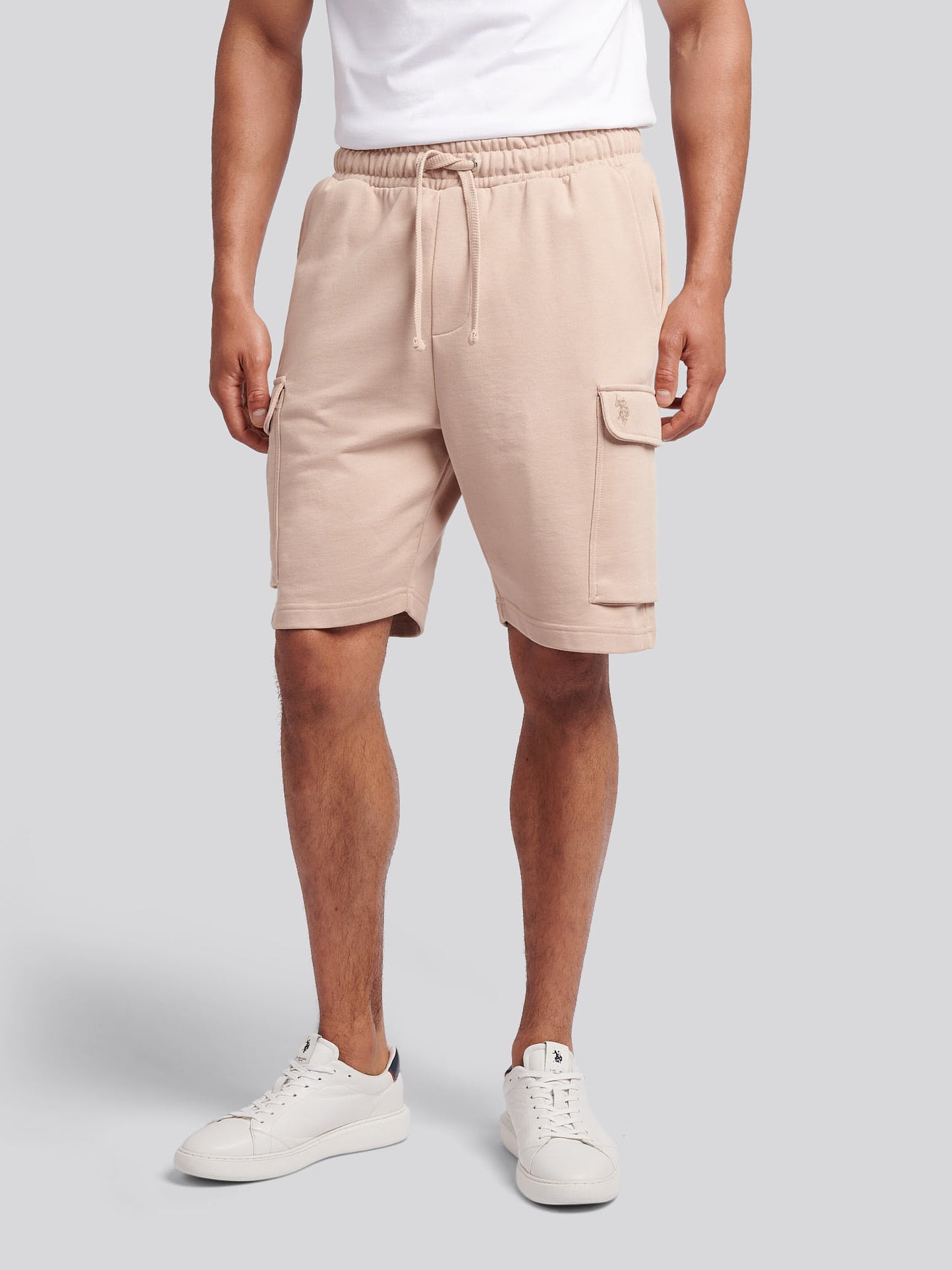 Mens Smart Utility Short in Doeskin