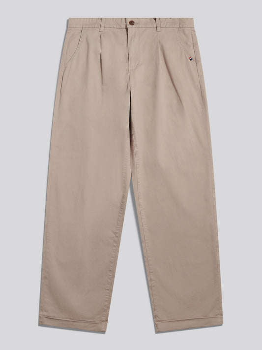Mens Pleat Front Lightweight Chino Trousers Atmosphere