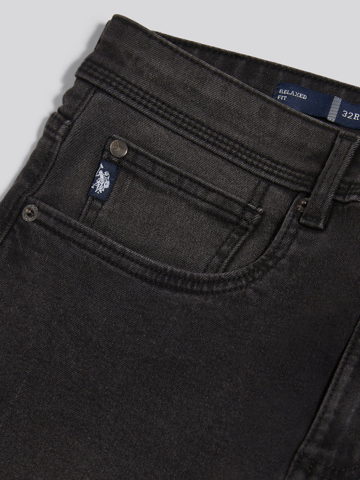 Mens Relaxed Fit Jean Distressed Black
