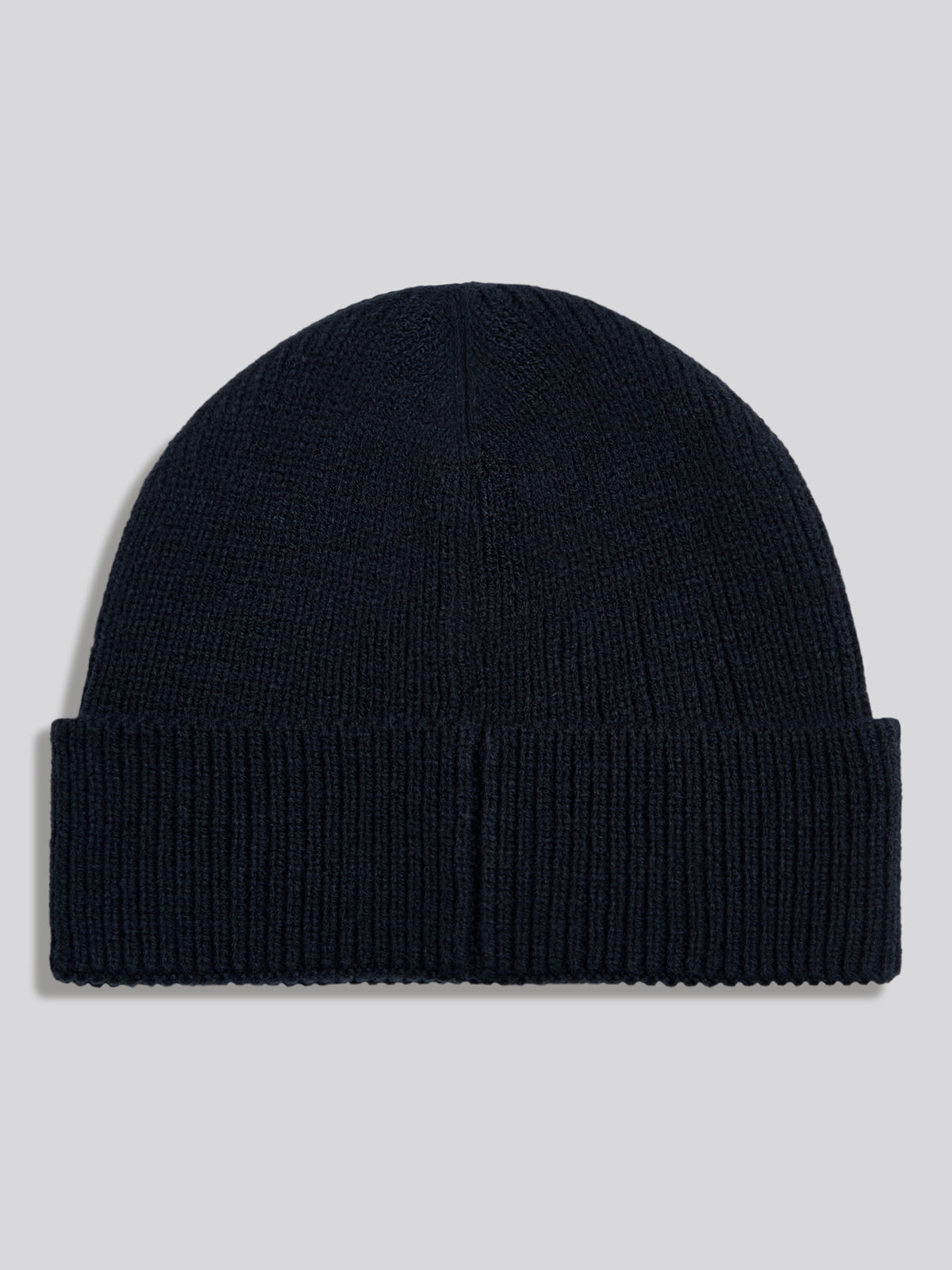 Mens Engraved Metal Badge Knitted Beanie Dark Sapphire Navy