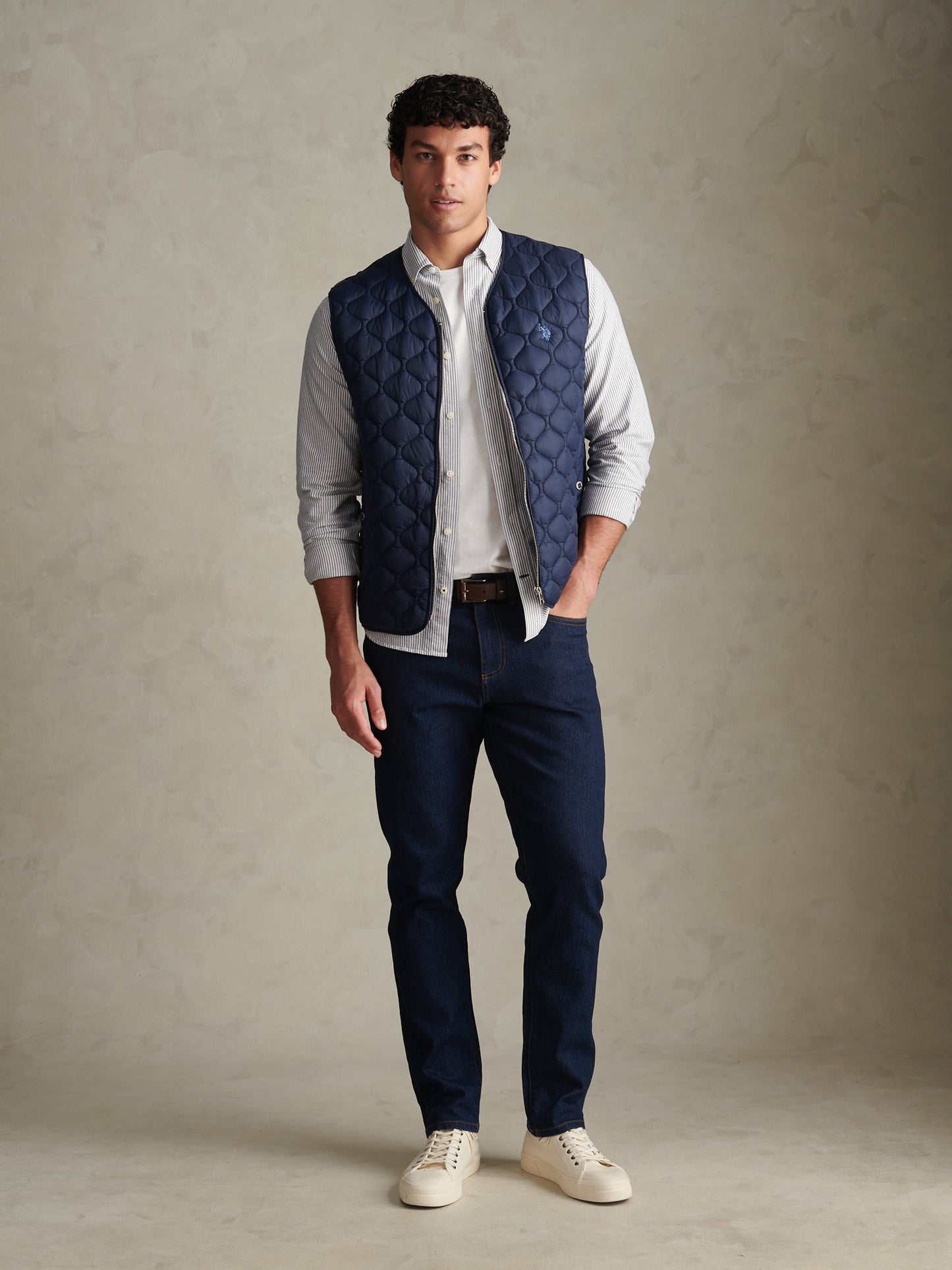 Mens Onion Quilted Gilet Dark Sapphire Navy / Moonlight Blue DHM