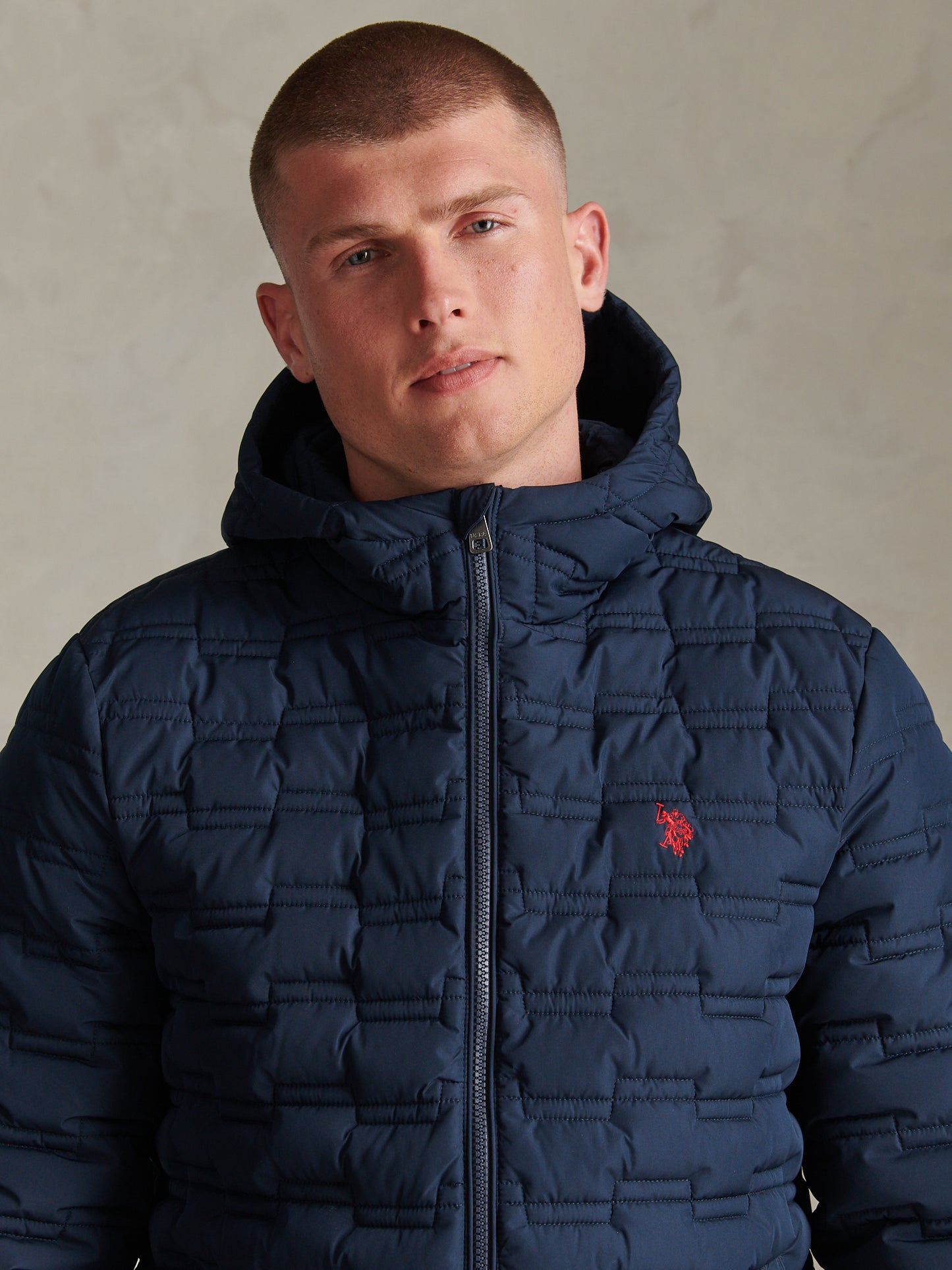 Mens Lightweight Quilted Hooded Puffer Jacket Dark Sapphire Navy / Haute Red DHM