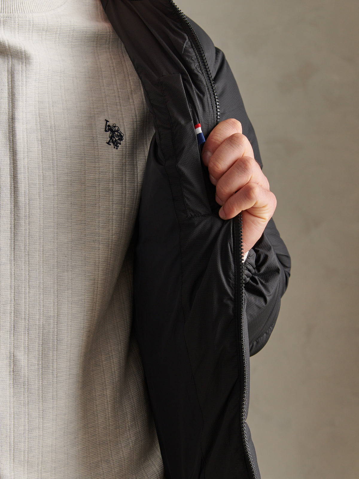 Mens Hooded Puffer Jacket Black