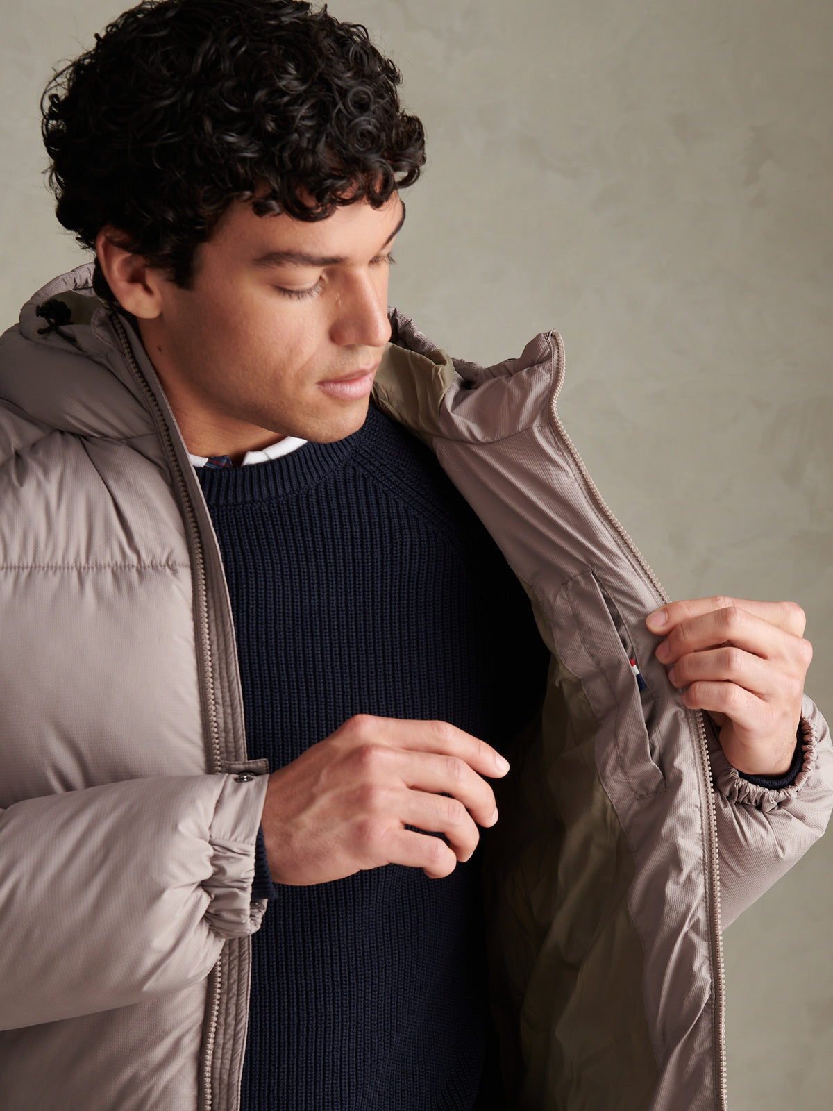 Mens Hooded Puffer Jacket Cinder