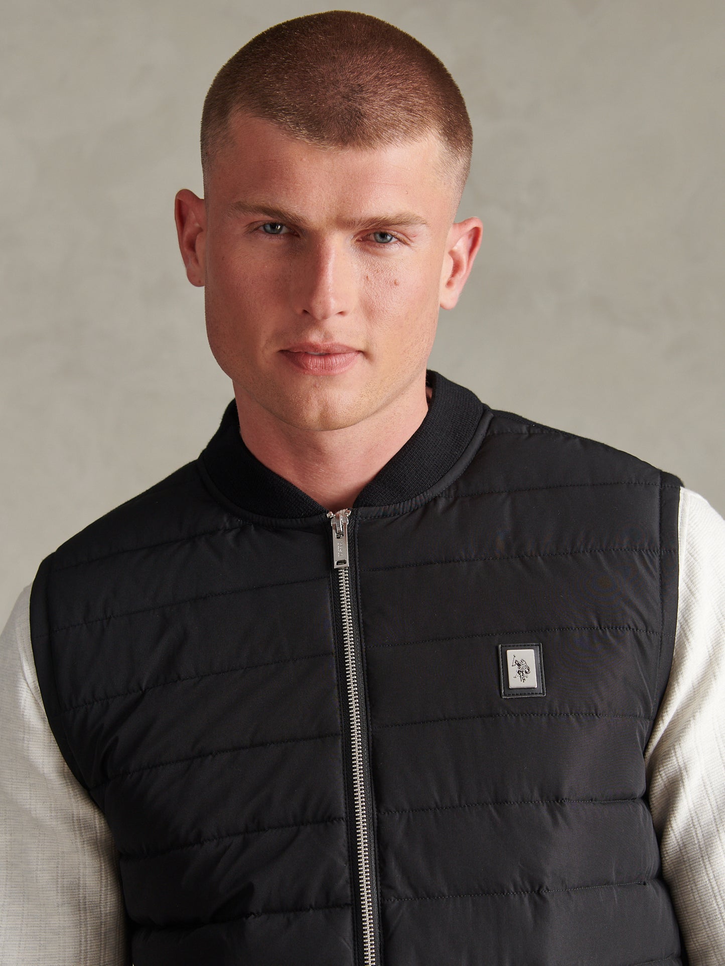 Mens Hybrid Quilted Knit Gilet Black