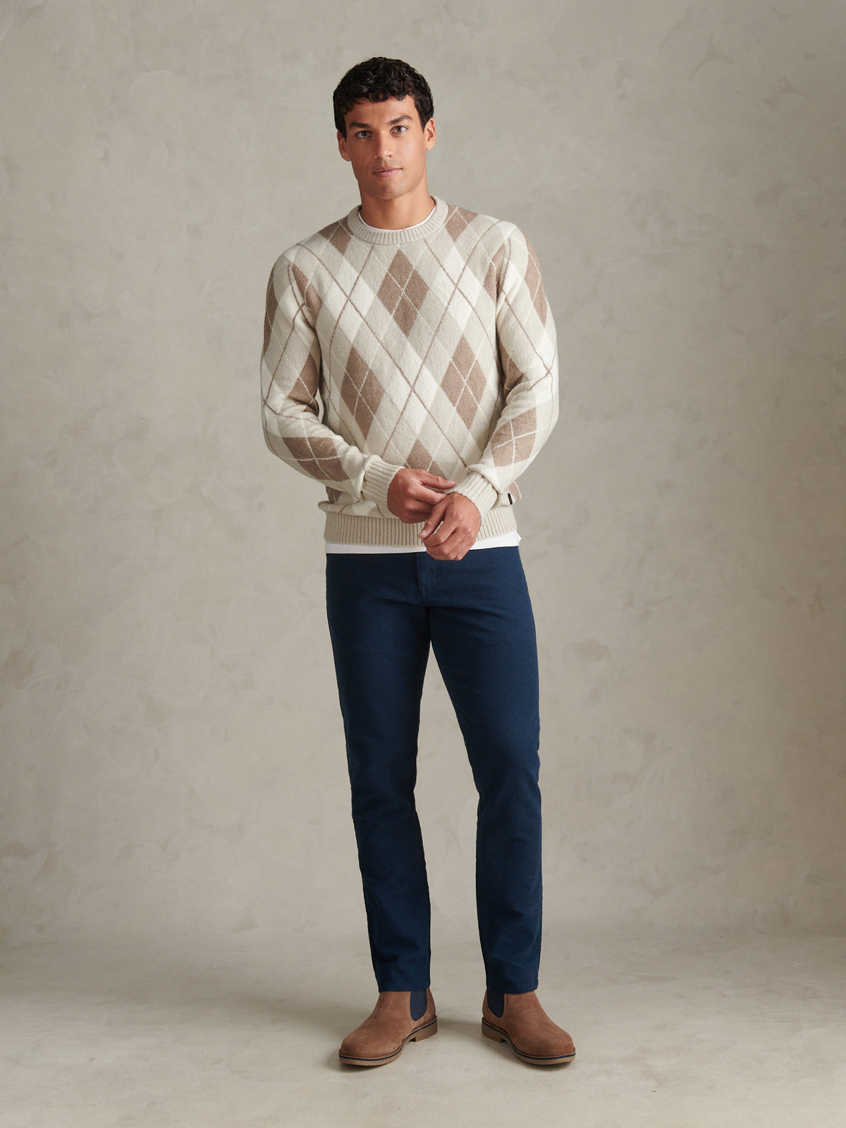 Mens Brushed Argyle Knit Crew Jumper Nacreous Clouds