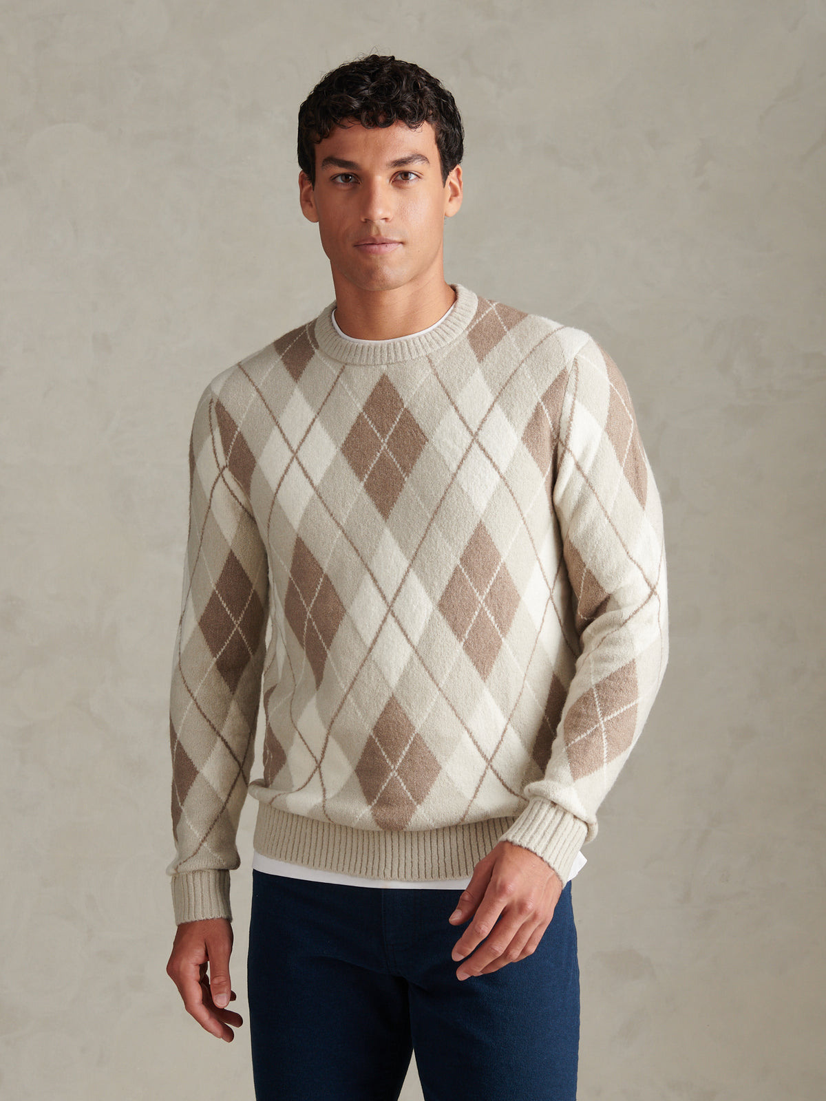 Mens Brushed Argyle Knit Crew Jumper Nacreous Clouds