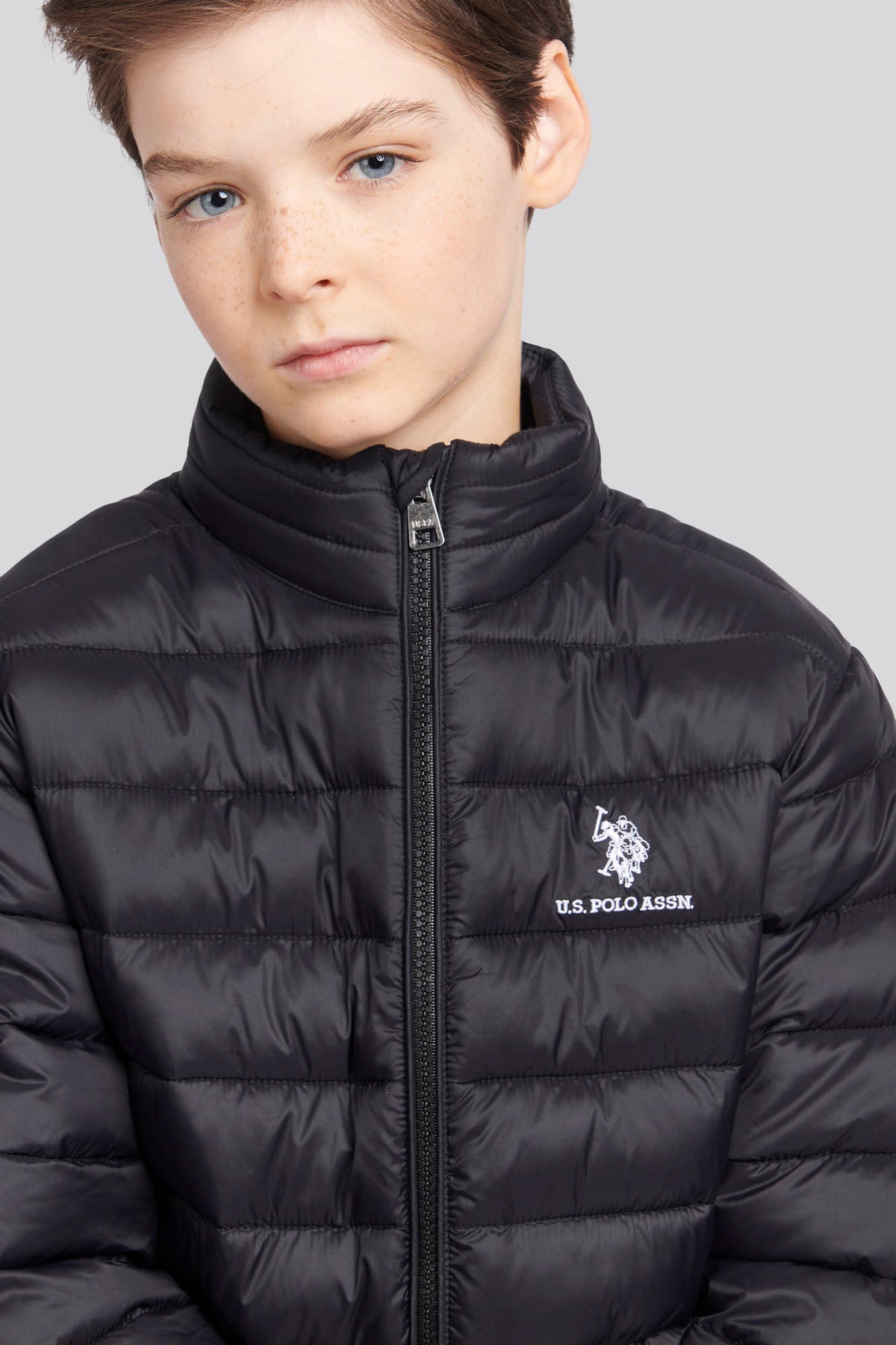 Boys Lightweight Bound Quilted Jacket in Black Bright White DHM