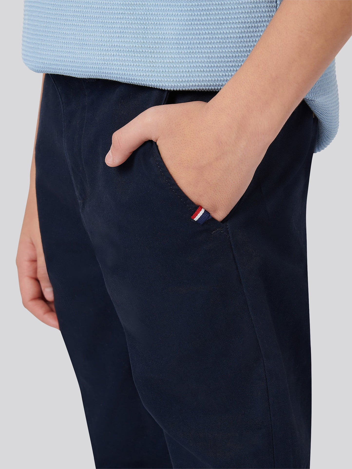 Boys Classic Chino in Dark Sapphire Navy / Haute Red DHM