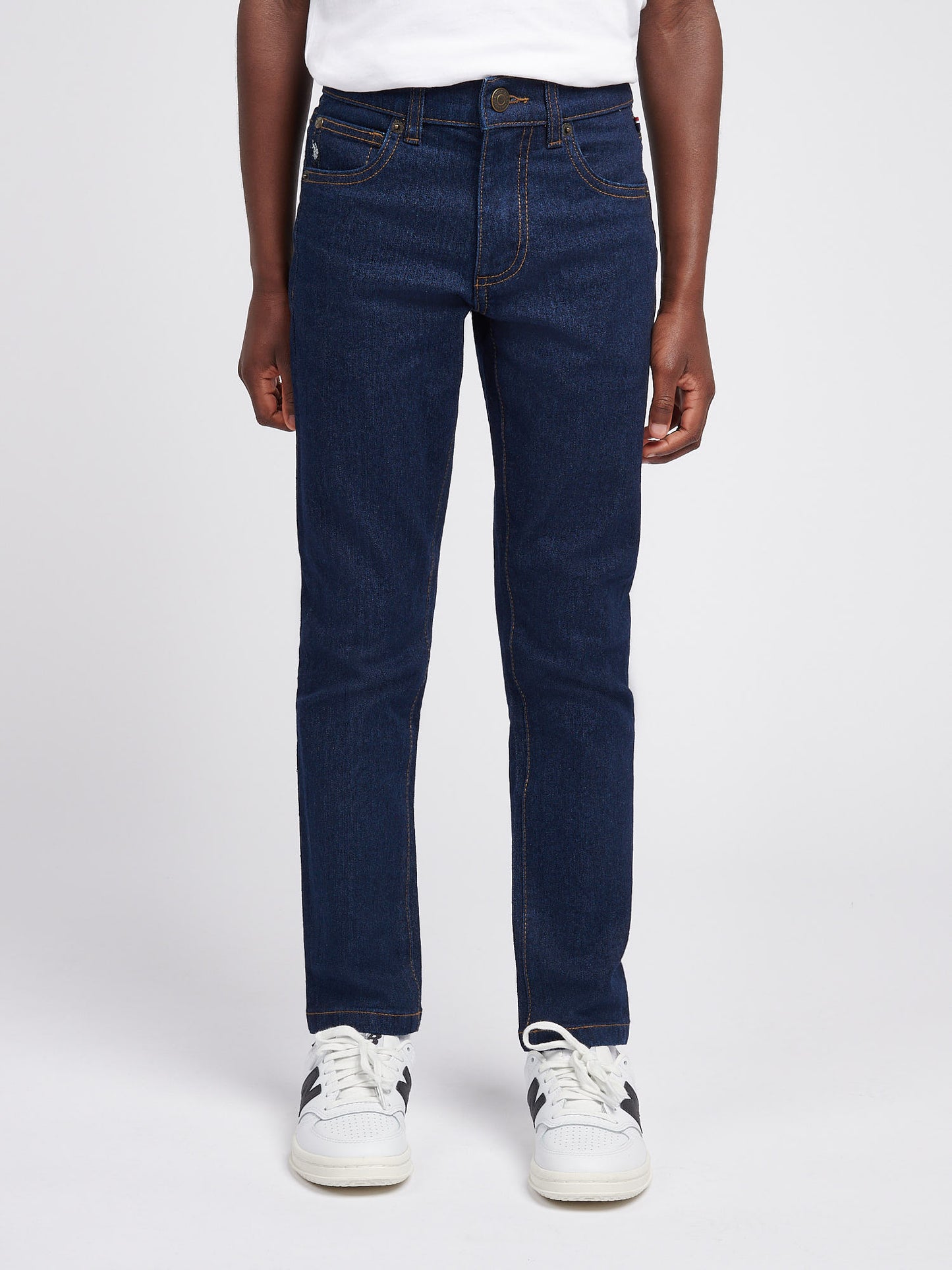 Boys Classic Fit Jean in Rinse Wash