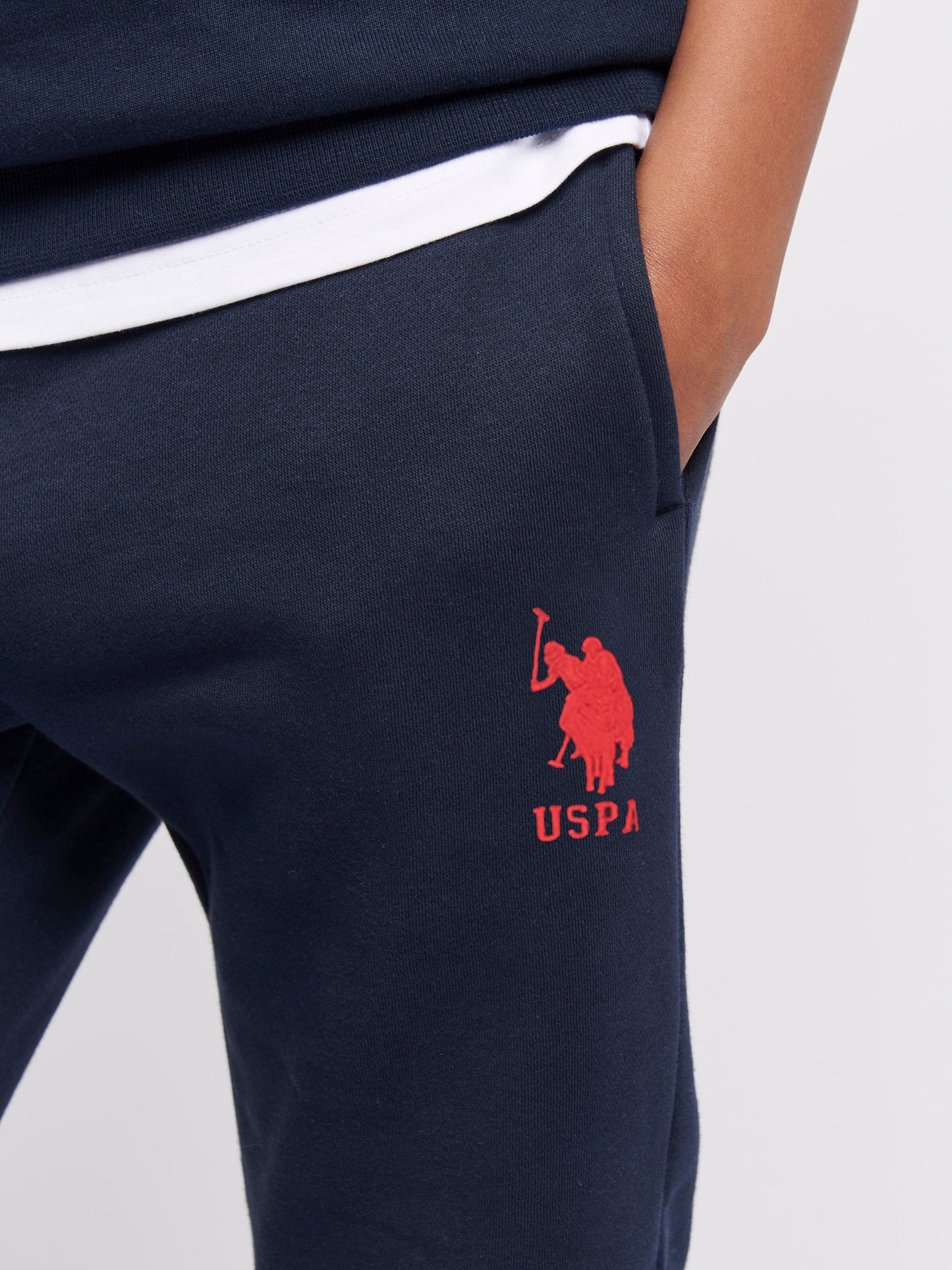 Boys Player 3 Jogger in Dark Sapphire Navy / Haute Red DHM