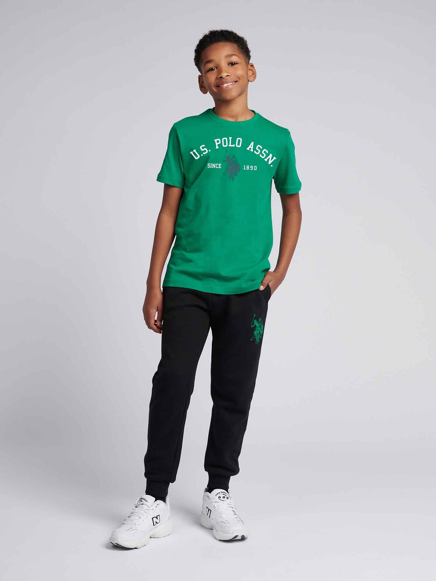 Boys Signature Arch Print T-Shirt in Lush Meadow