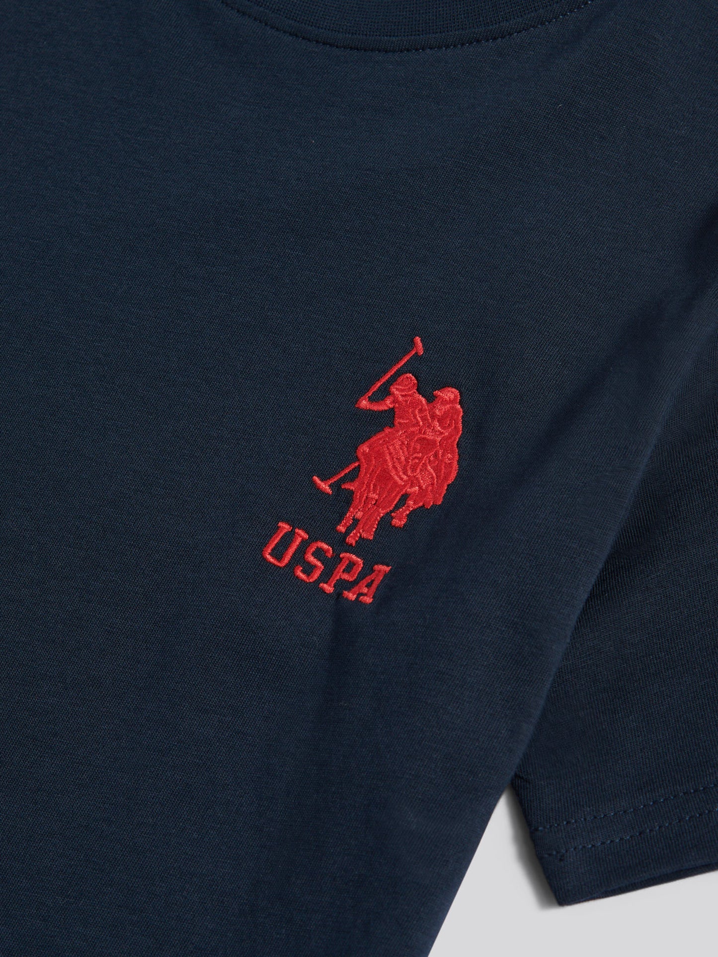 Boys Player 3 T-Shirt in Dark Sapphire Navy / Haute Red DHM