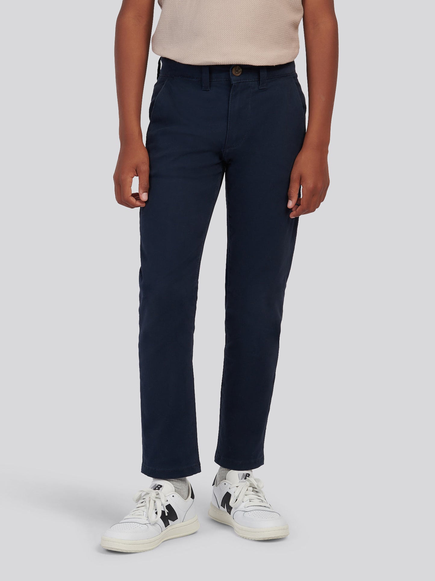 Boys Classic Chino in Dark Sapphire Navy / Haute Red DHM