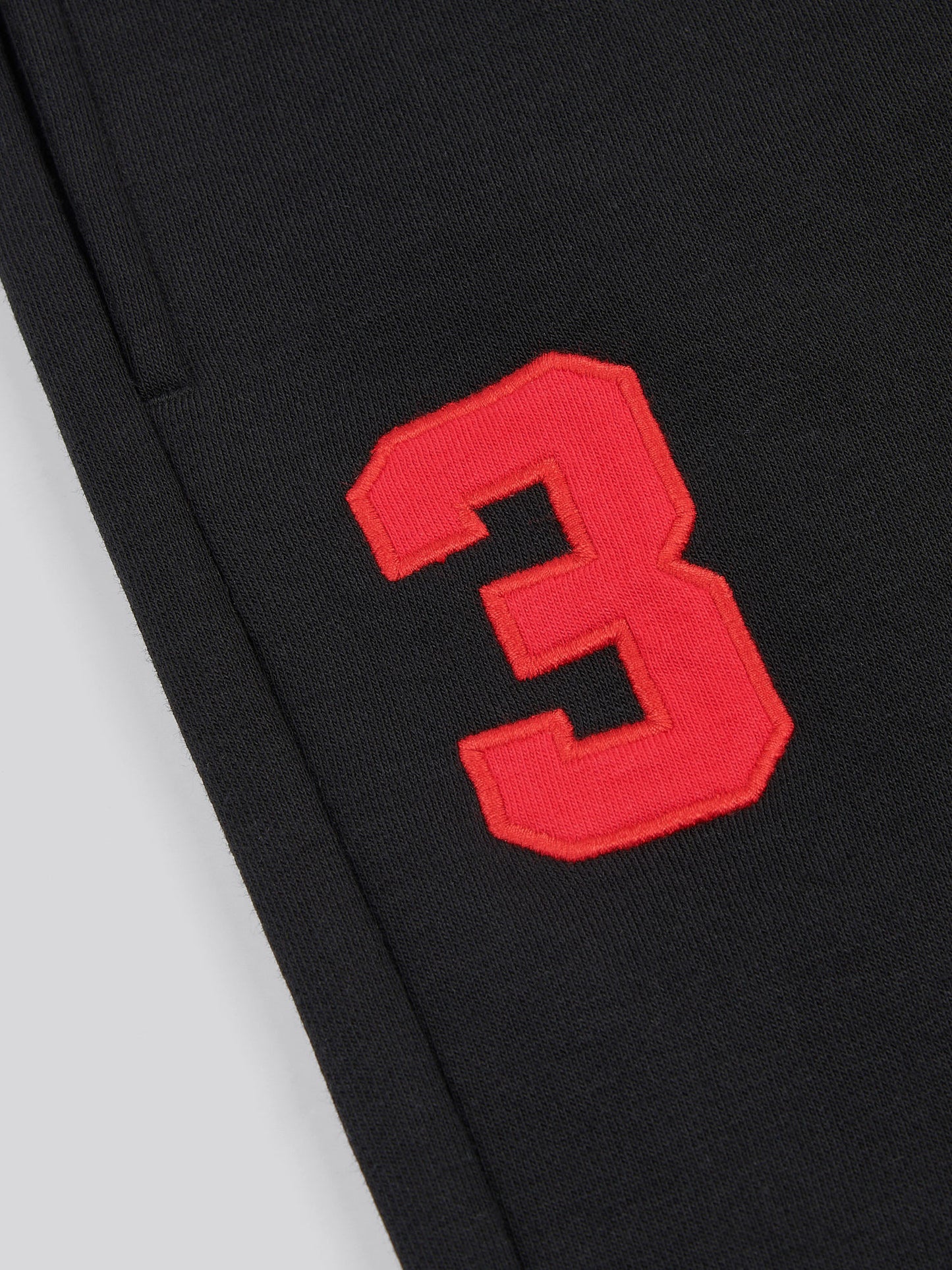 Boys Player 3 Jogger in Black / Haute Red DHM