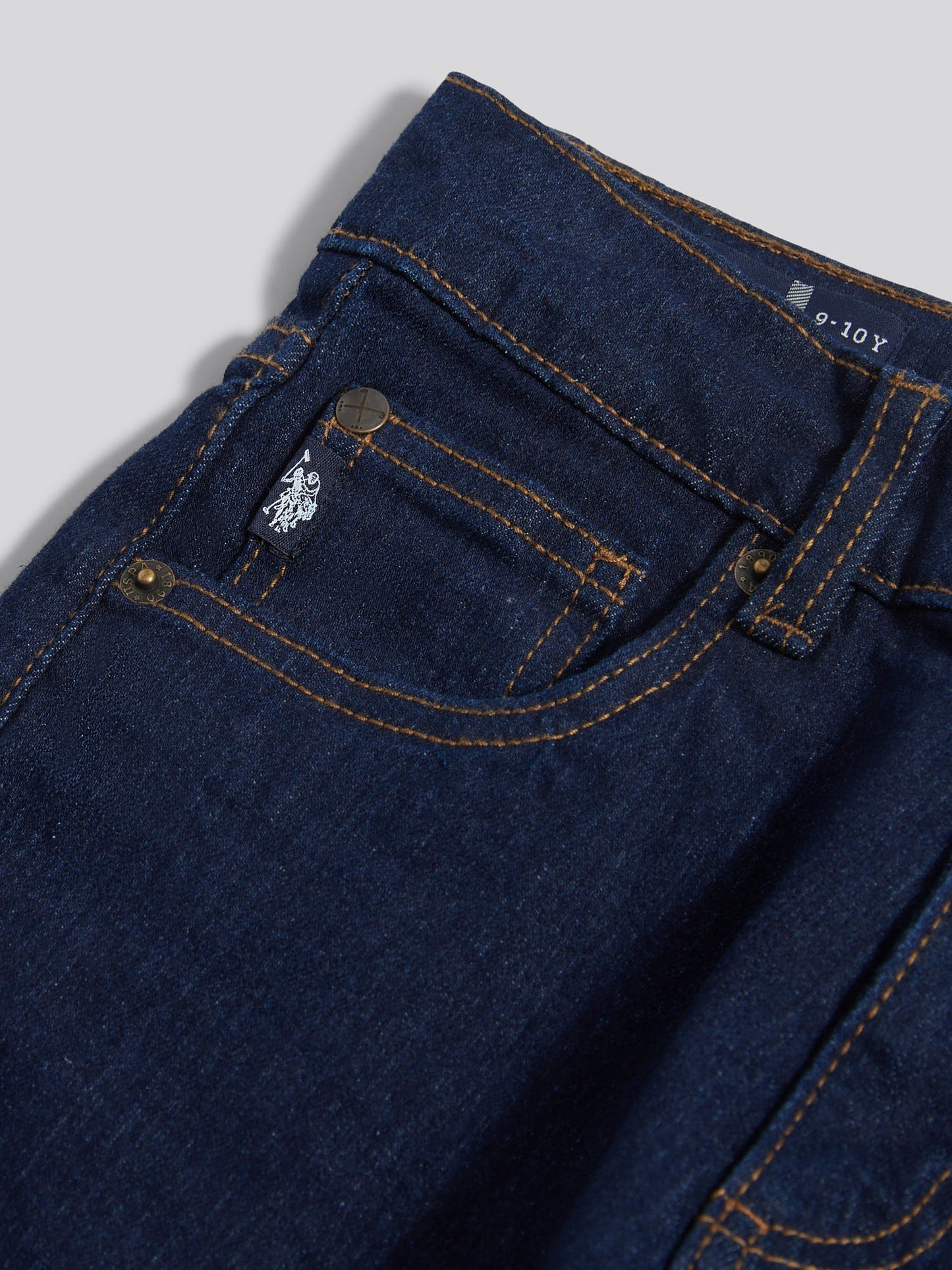 Boys Classic Fit Jean in Rinse Wash