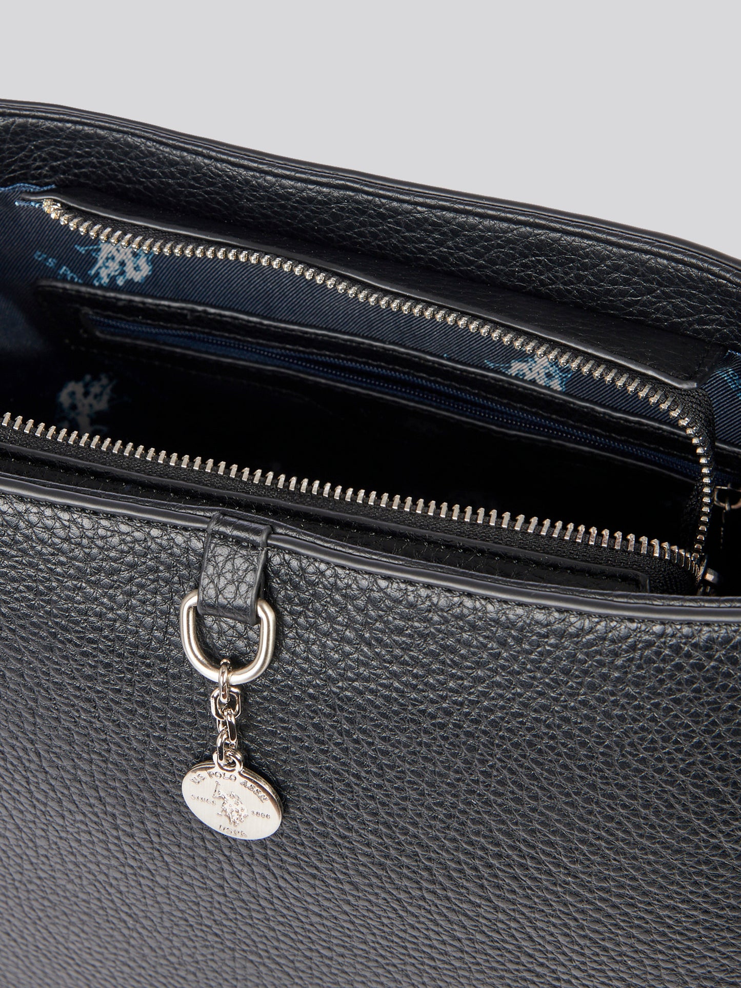 U.S. Polo Assn. Womens Breezy Hobo Bag in Black