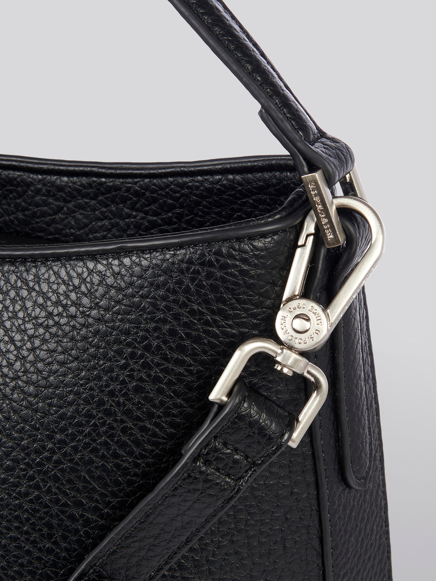 U.S. Polo Assn. Womens Breezy Hobo Bag in Black