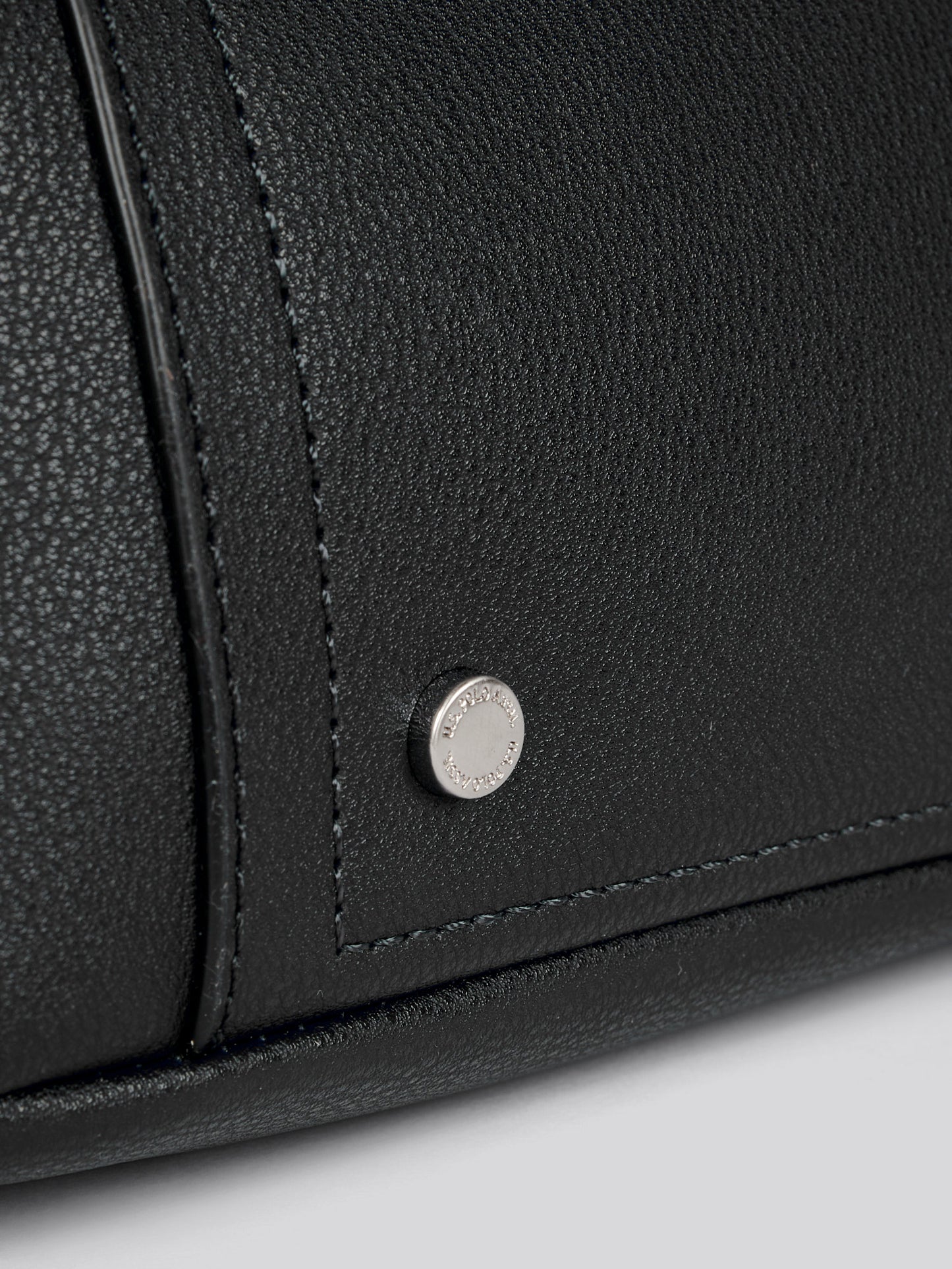 U.S. Polo Assn. Womens Retro Hobo Bag in Black