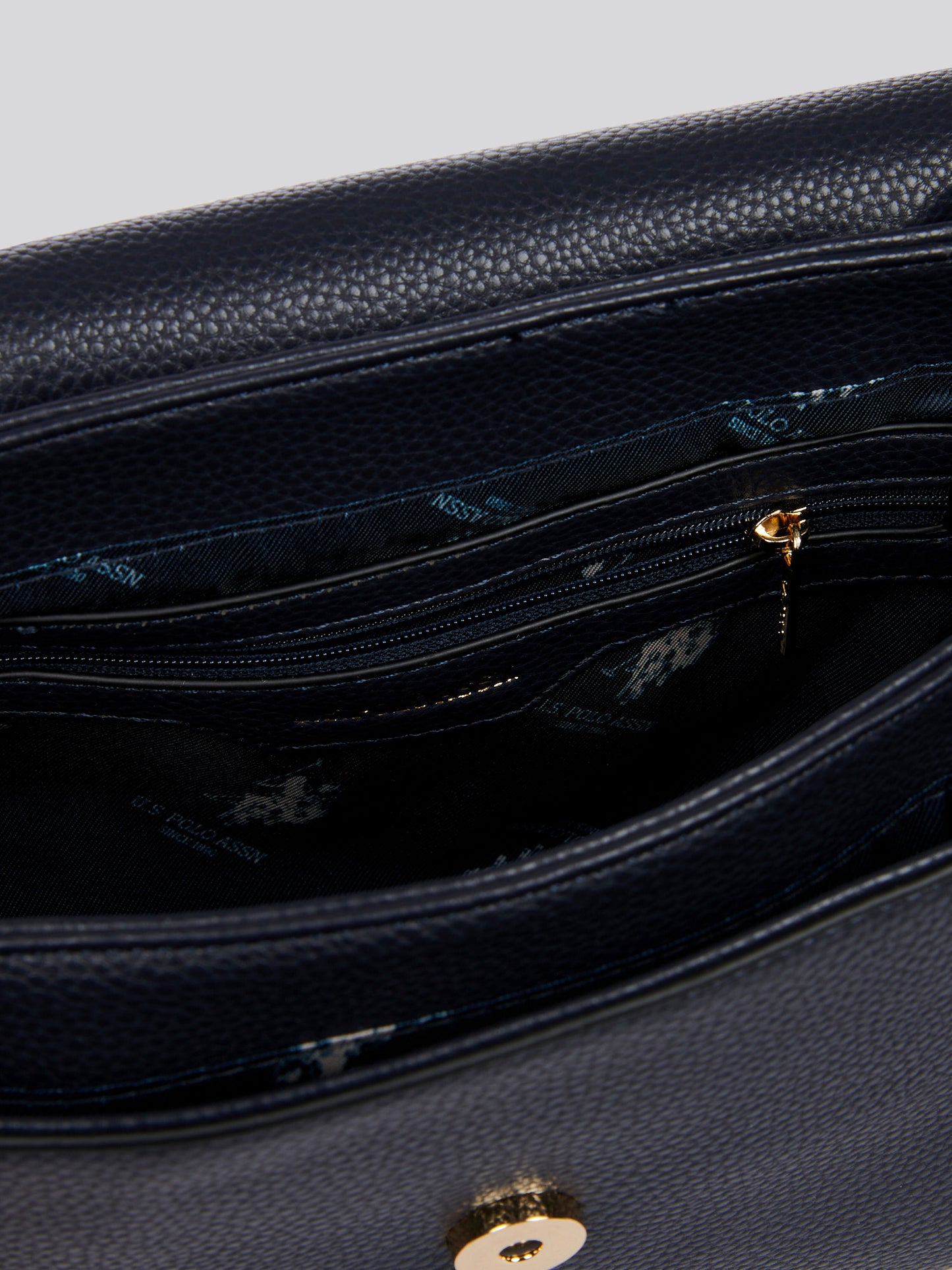 U.S. Polo Assn. Womens Stanford Flap Crossbody Bag in Navy