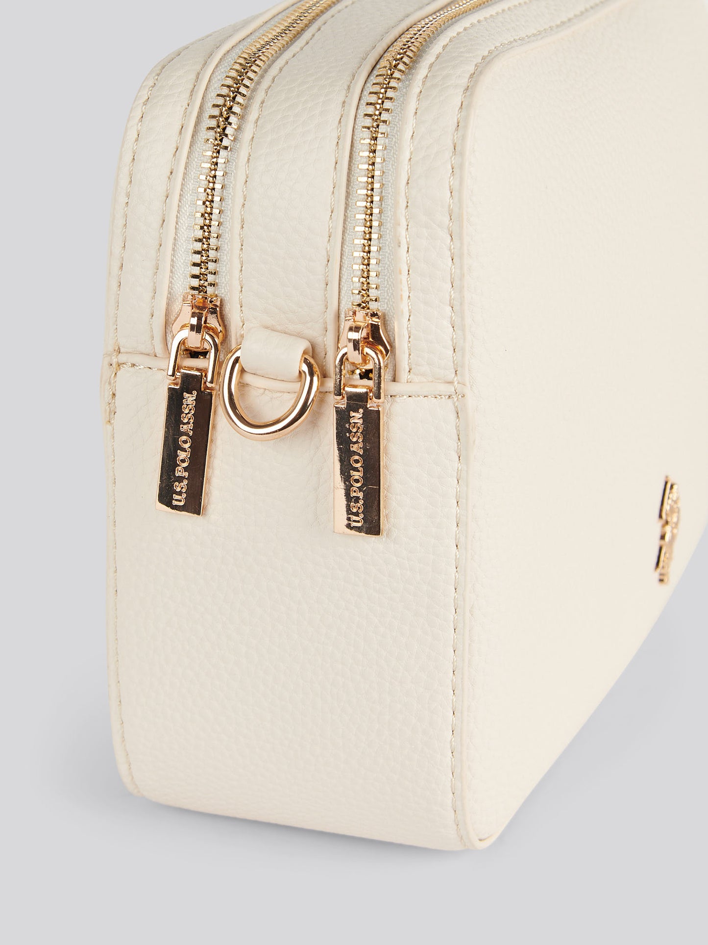 U.S. Polo Assn. Womens Mansion Double Zip Crossbody Bag Off White