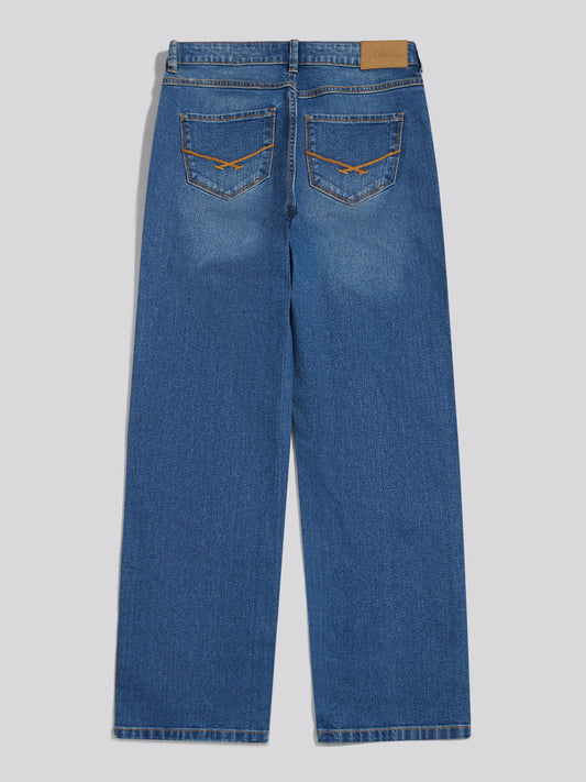 Womens Straight Fit Jean Mid Blue Wash