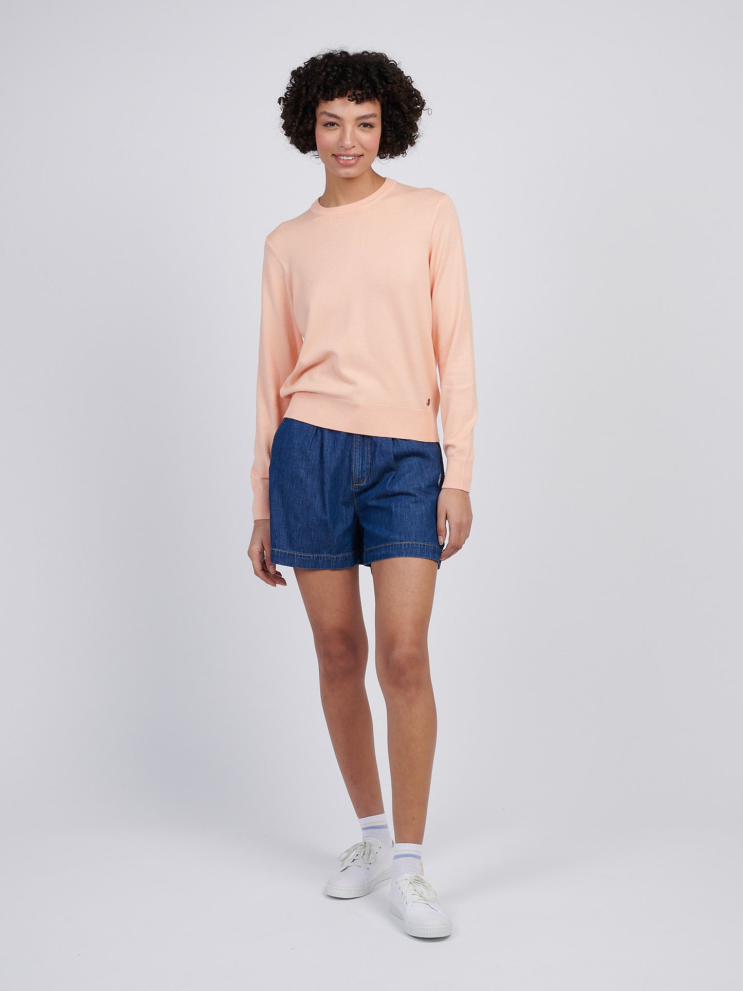 Womens Crew Neck Jumper in Peach Nectar