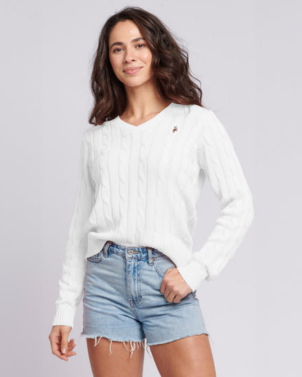 Womens V-Neck Cable Jumper in Marshmallow