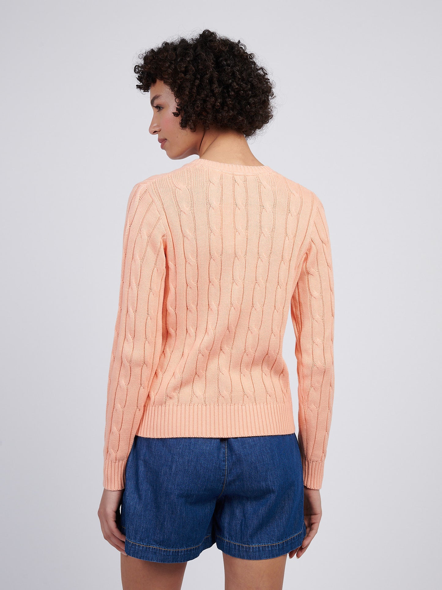 Womens V-Neck Cable Jumper in Peach Nectar