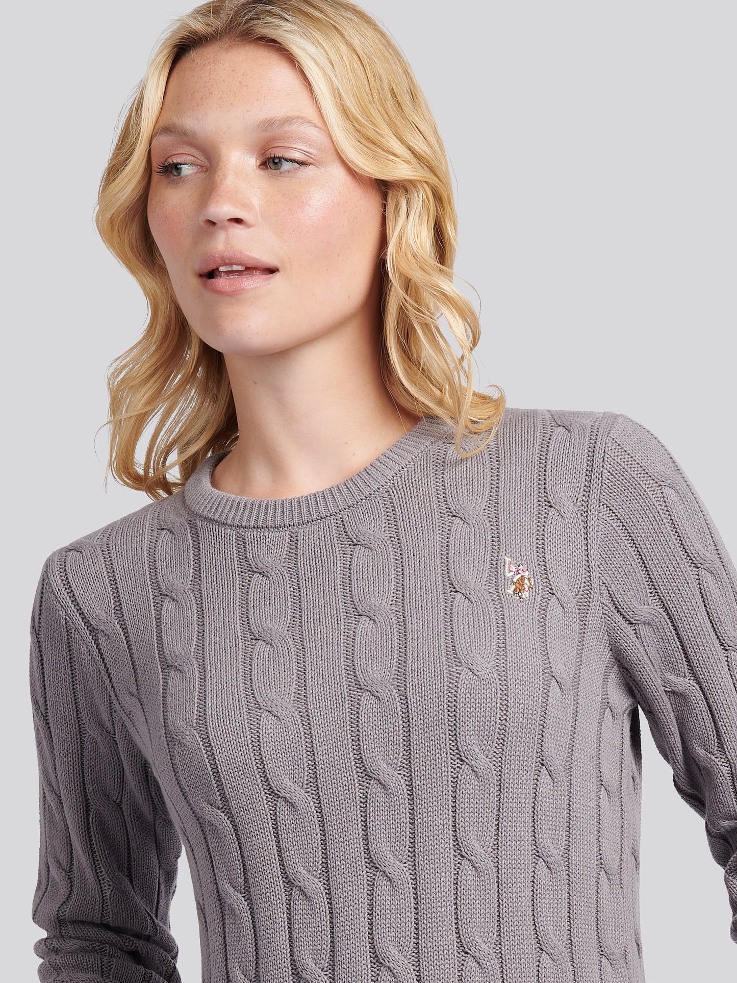 Womens Crew Neck Cable Jumper in Silver Filigree
