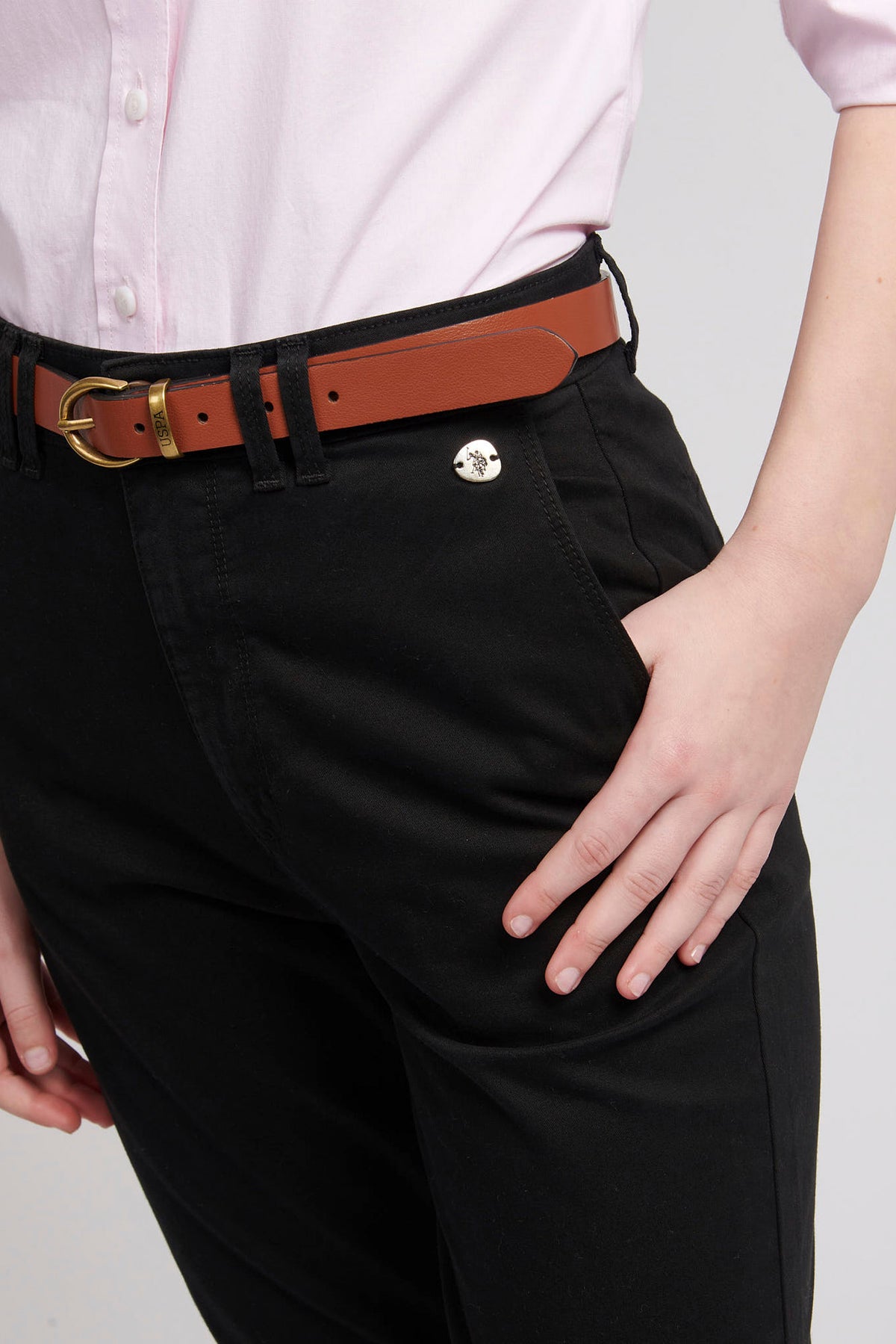 Womens Classic Chinos in Black
