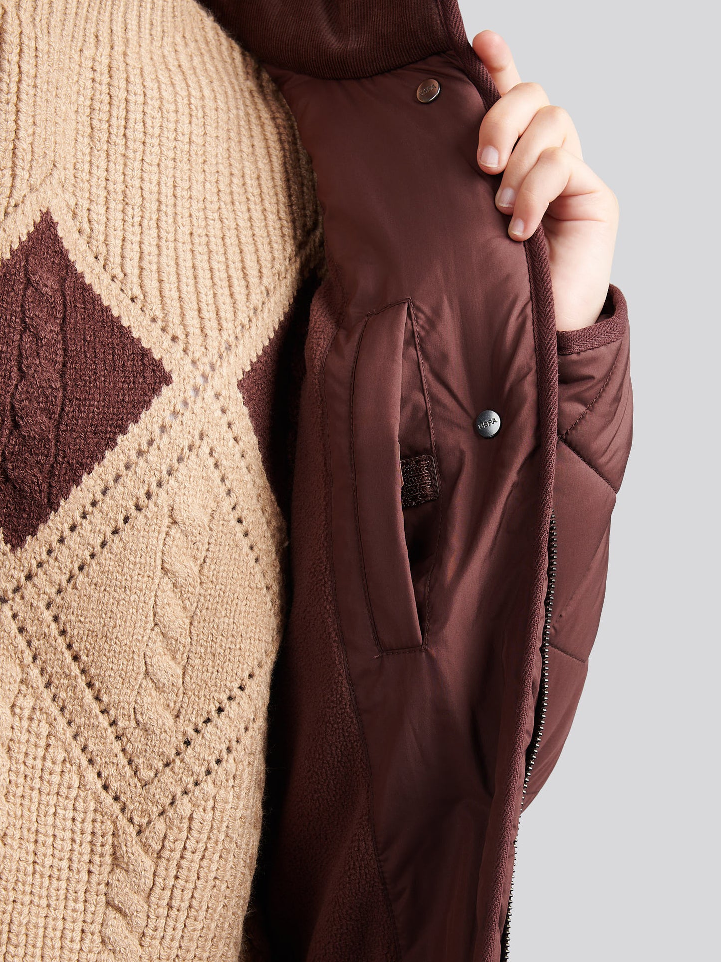 Womens Lightweight Quilted Jacket in Puce