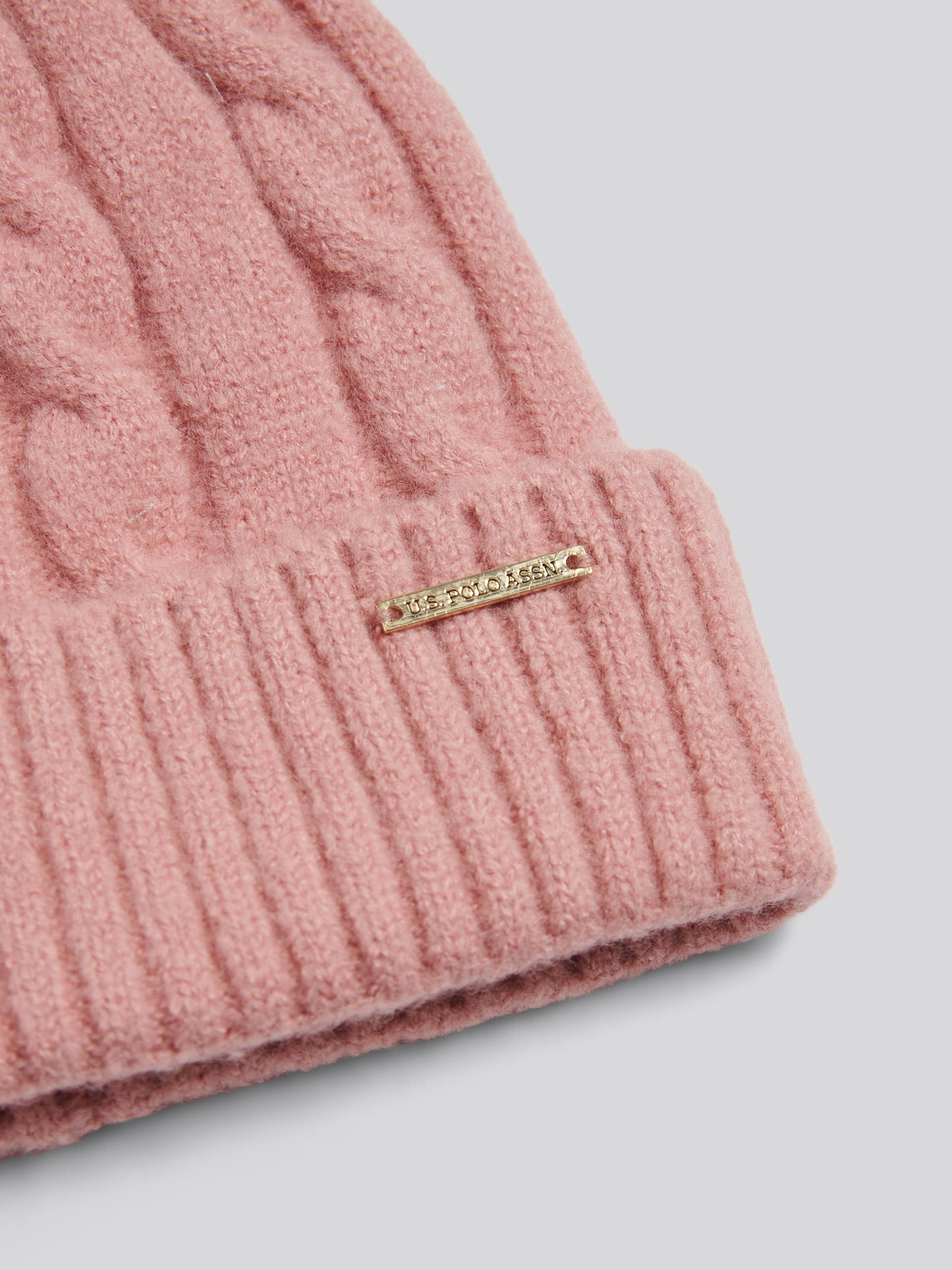 Womens Signature Cable Knit Beanie Pale Mauve