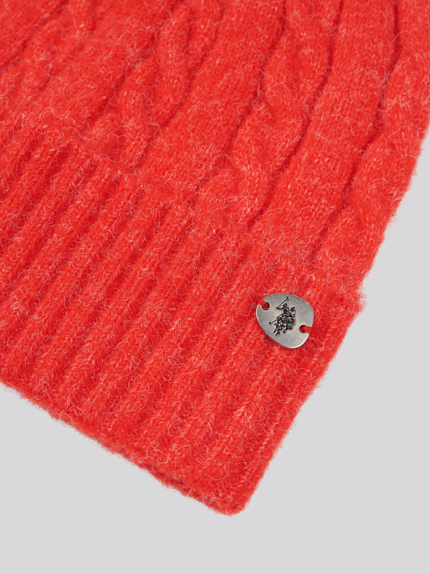 Womens Signature Cable Knit Beanie in Aura Orange