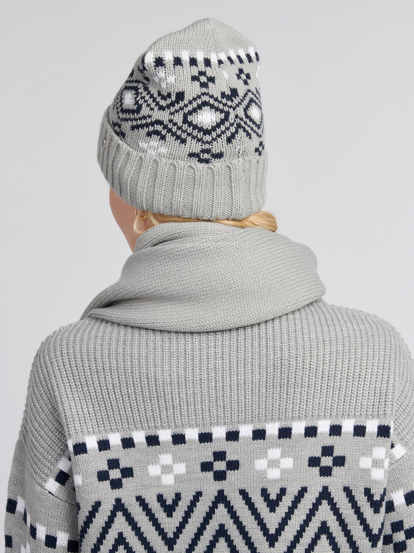 Womens Fair Isle Beanie & Scarf Set in Pearl Grey Marl