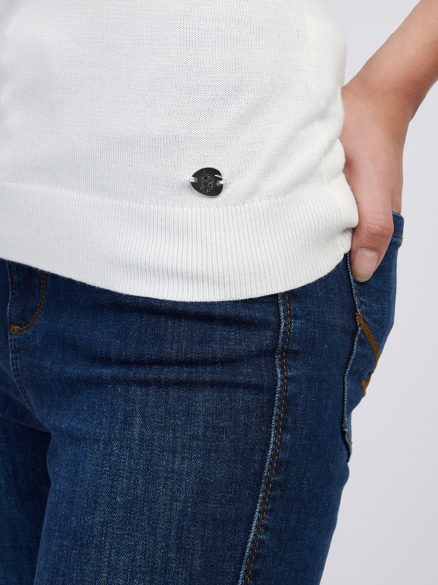 Womens Mock Neck Sleeveless Knit Marshmallow