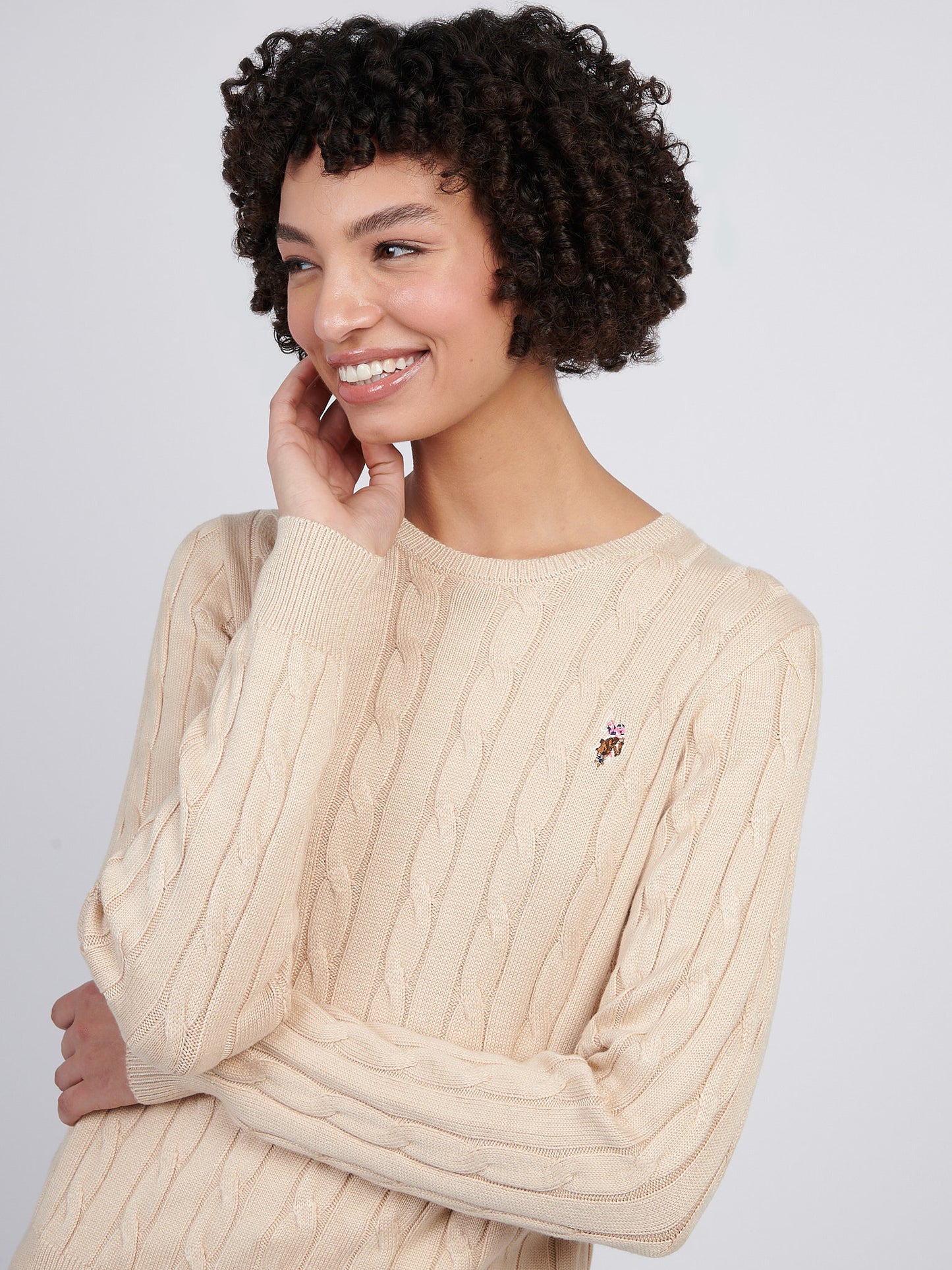 Womens Viscose Blend Crew Neck Cable Jumper in Smoke Gray