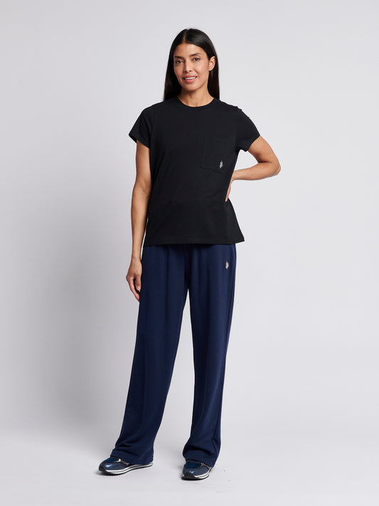 Womens Crew Neck Pocket T-Shirt in Black