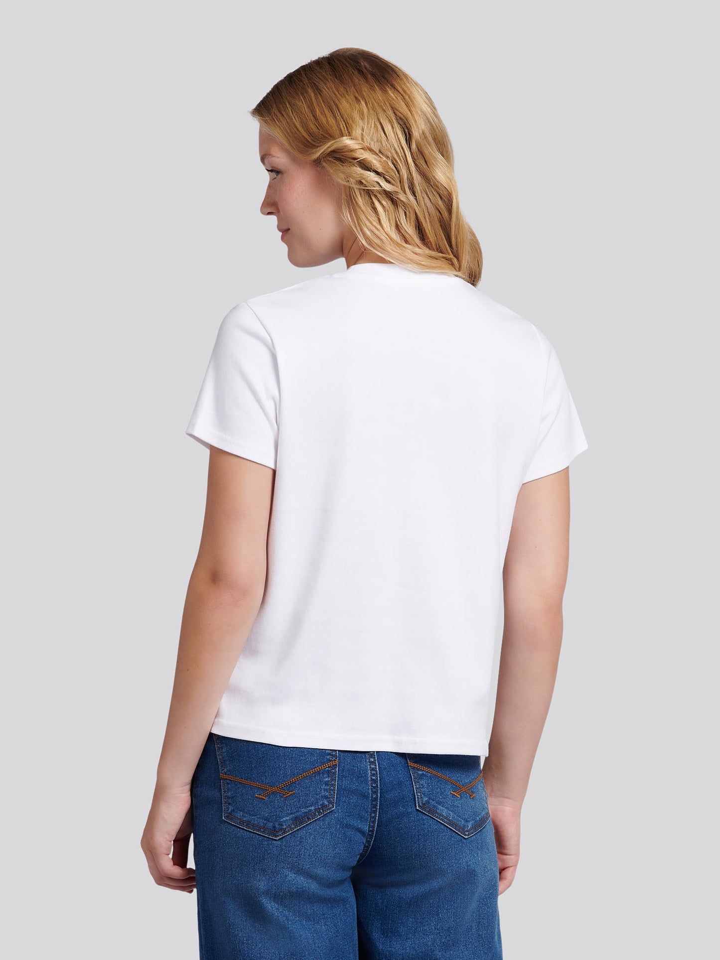 Womens Wreath Graphic T-Shirt in Bright White