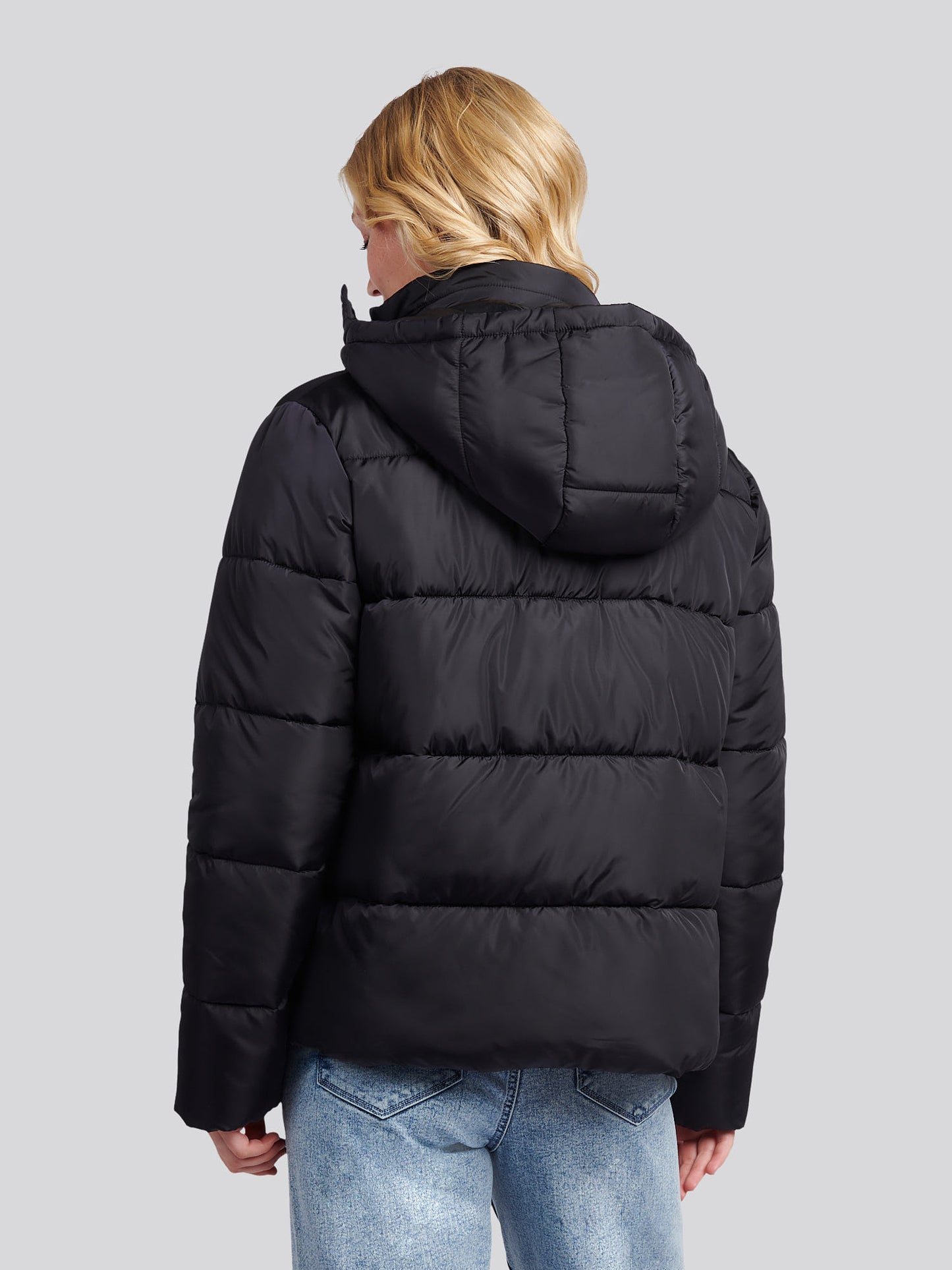 Womens Sateen Puffer Jacket in Black