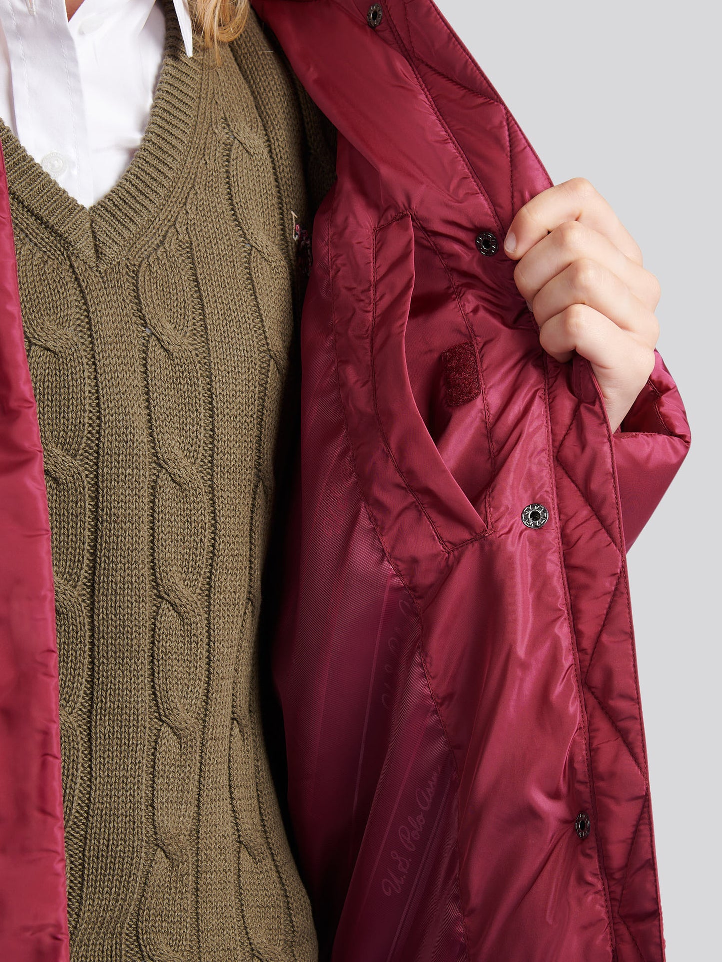 Womens Sateen Puffer Jacket in Beaujolais