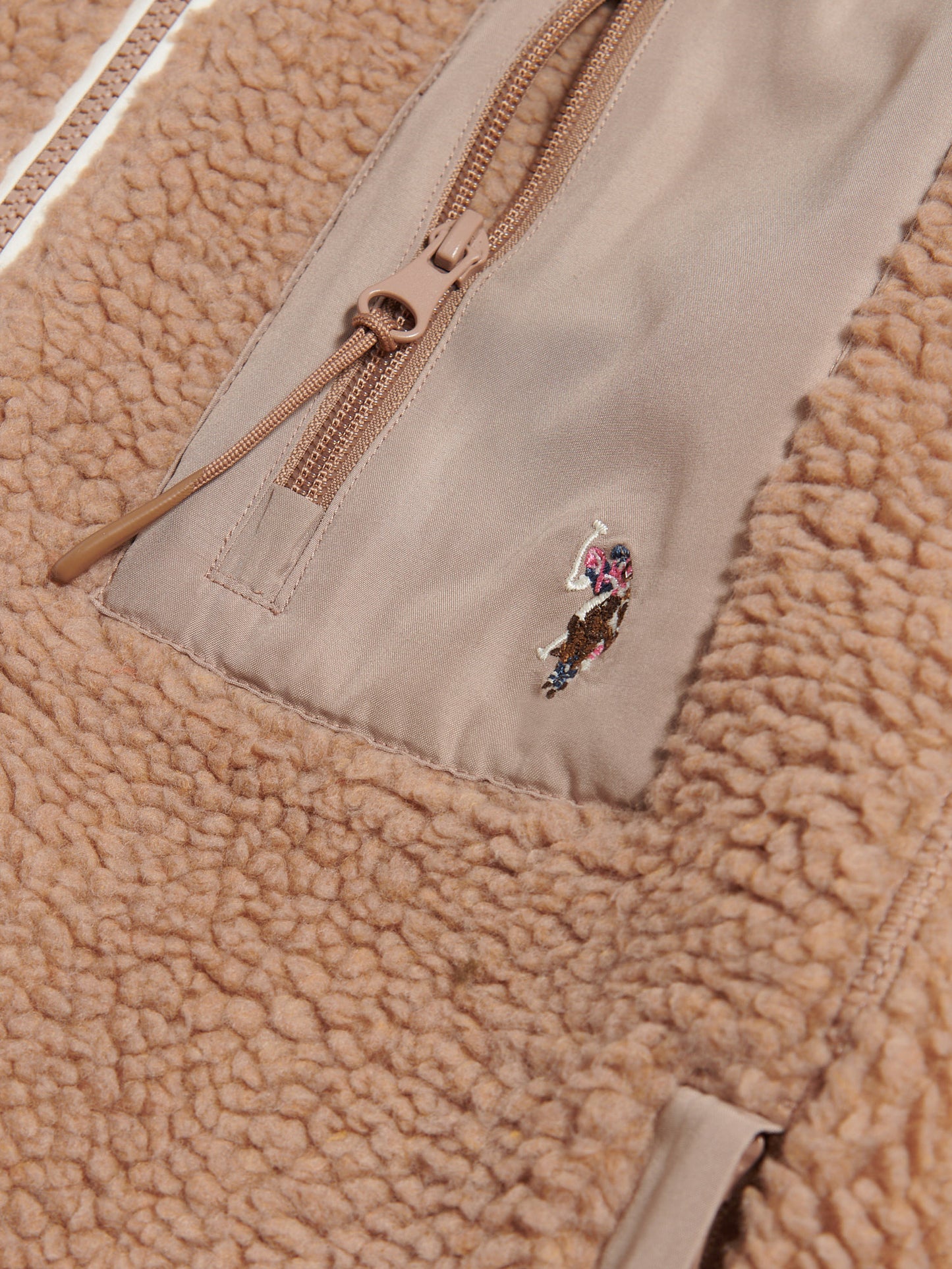 Womens Double Horsemen Borg Zip Funnel in Natural